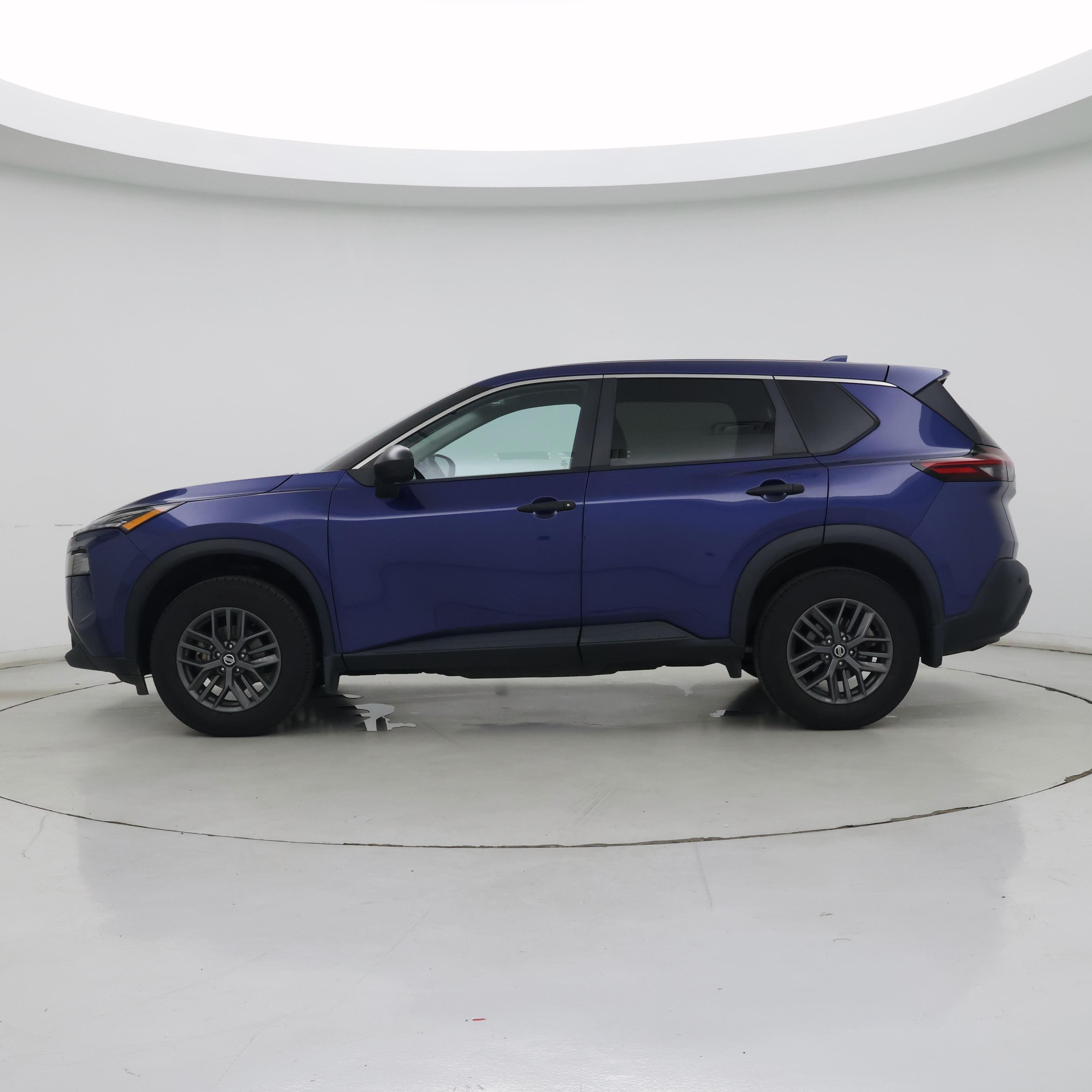 Thumbnail: 2021 Nissan Rogue - 3
