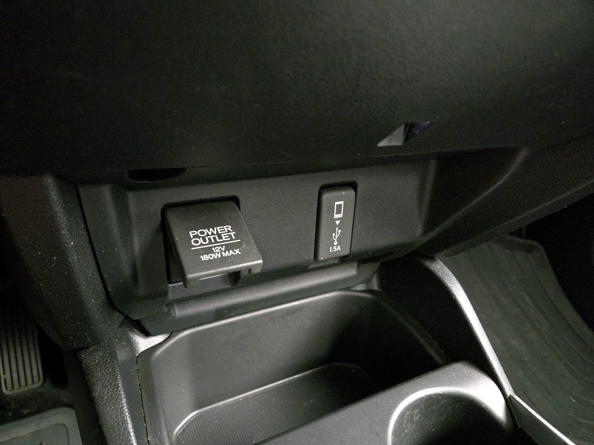 Thumbnail: 2018 Honda Fit - 18
