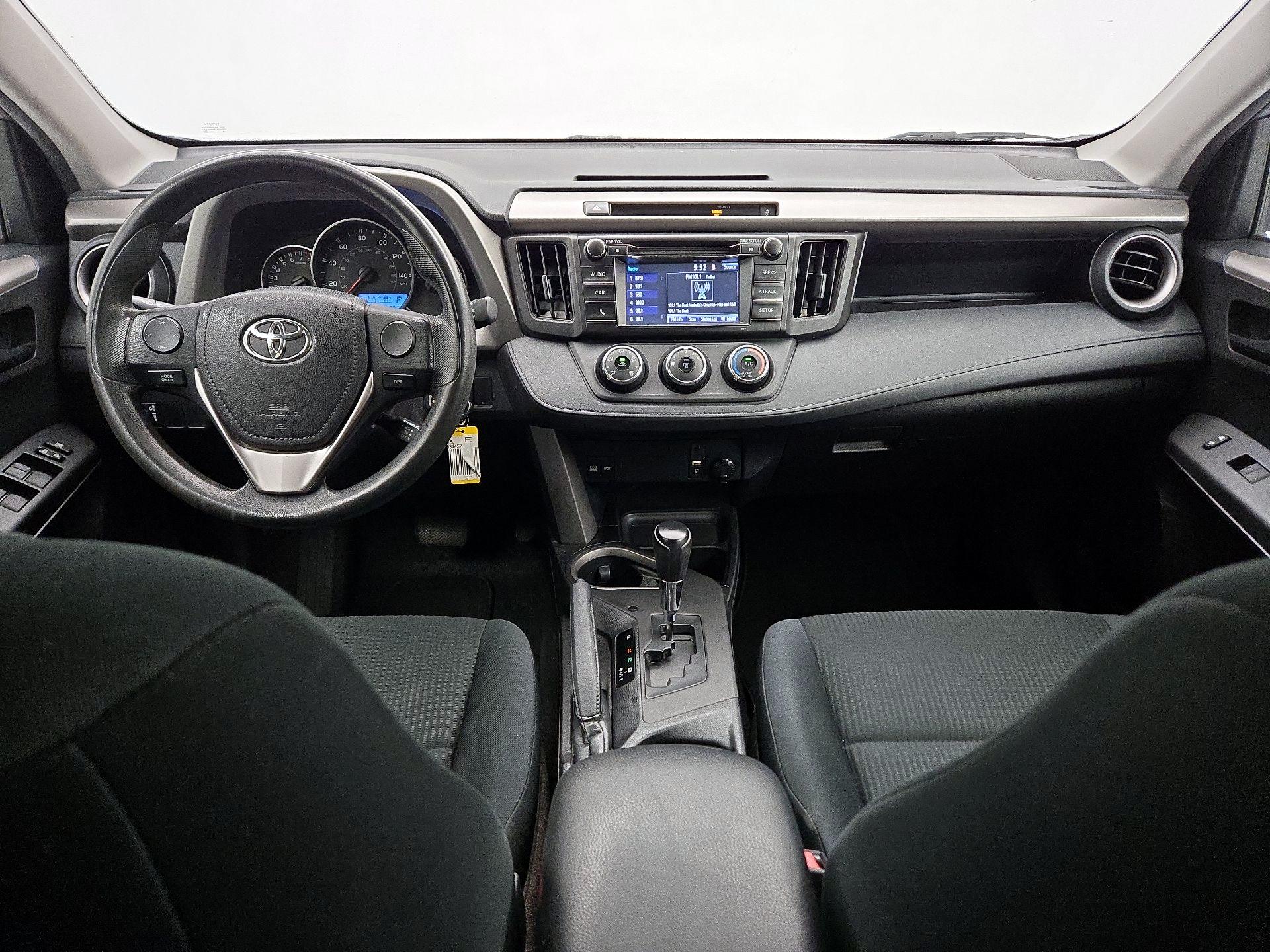 Thumbnail: 2016 Toyota RAV4 - 9