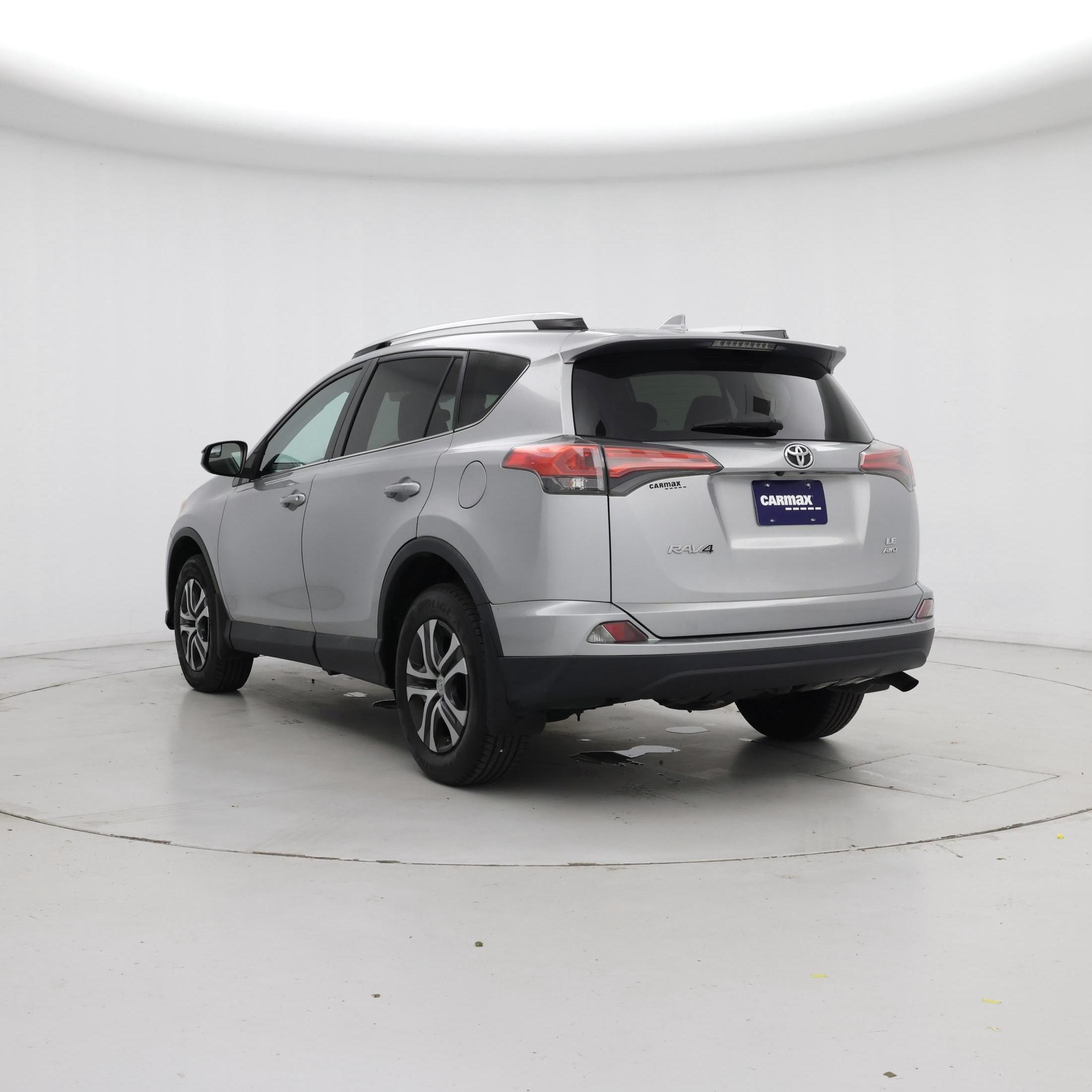Thumbnail: 2016 Toyota RAV4 - 2