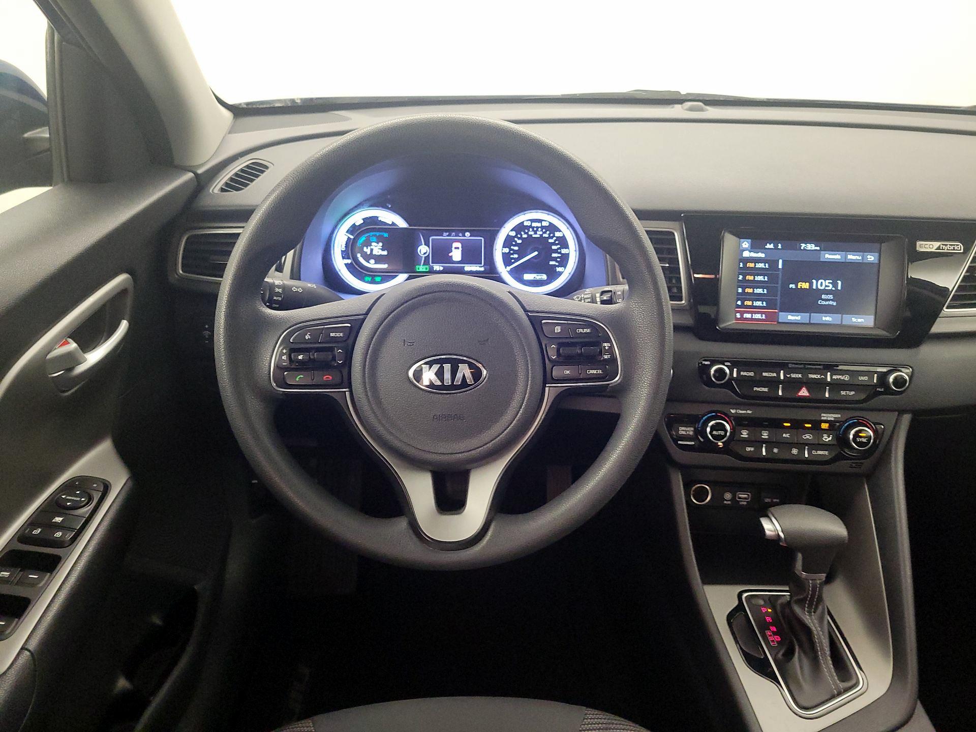 Thumbnail: 2018 Kia Niro - 10