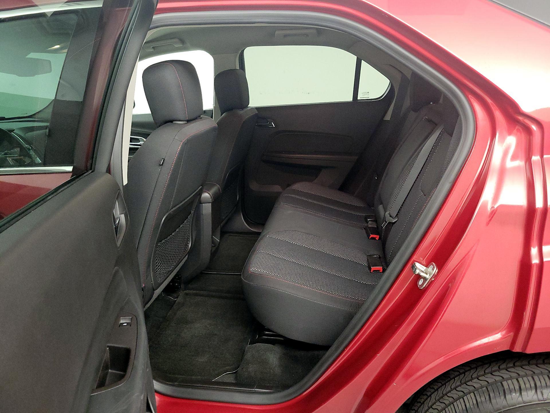 Thumbnail: 2015 Chevrolet Equinox - 17