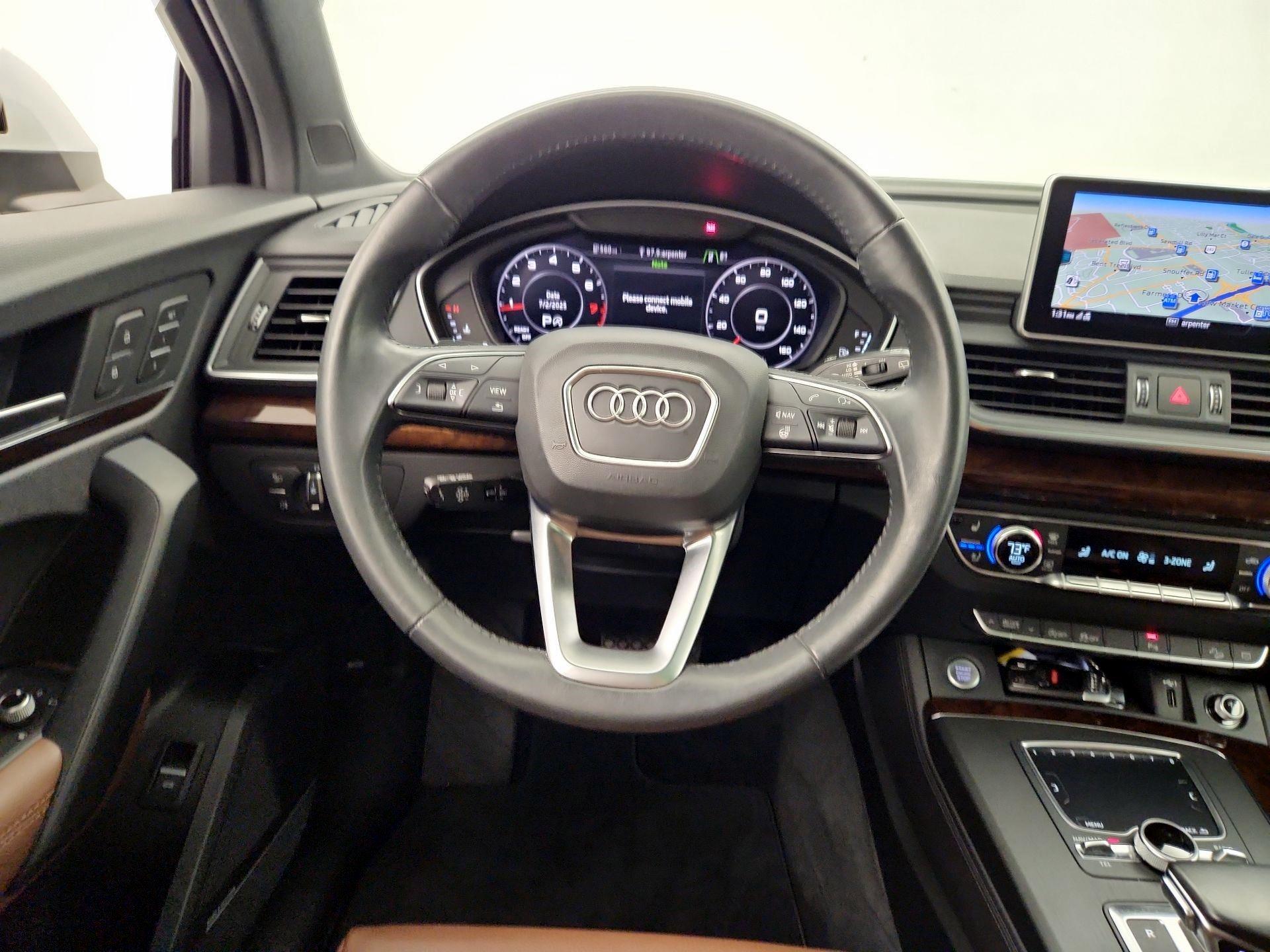 Thumbnail: 2020 Audi Q5 - 10