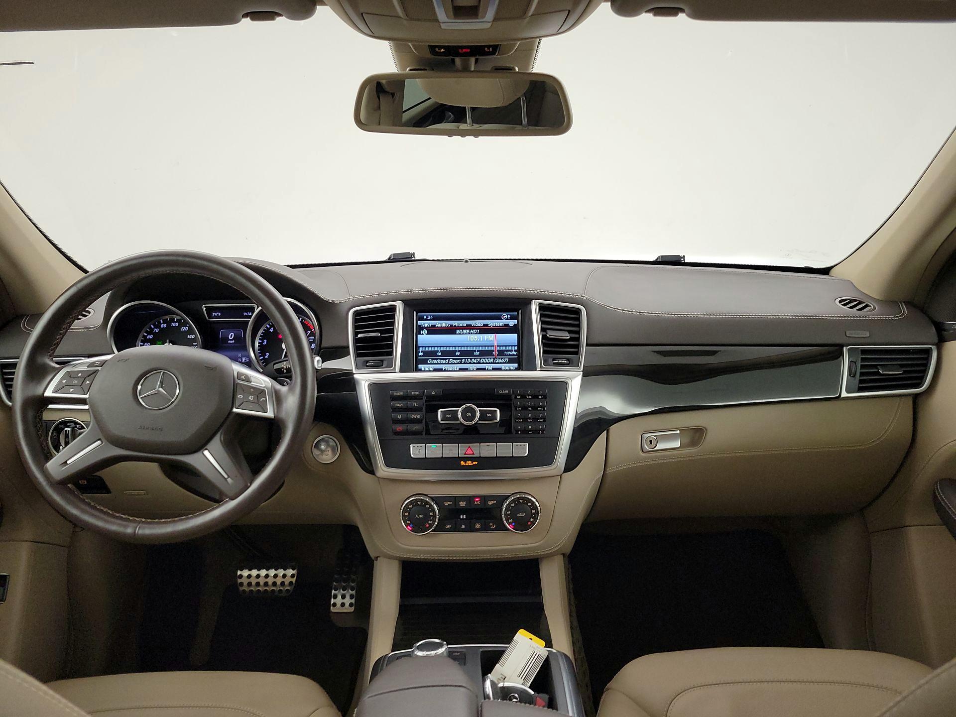 Thumbnail: 2015 Mercedes-Benz M-Class - 9