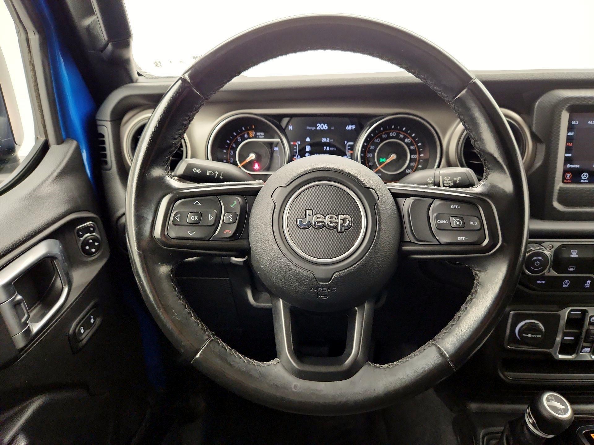 Thumbnail: 2021 Jeep Gladiator - 10