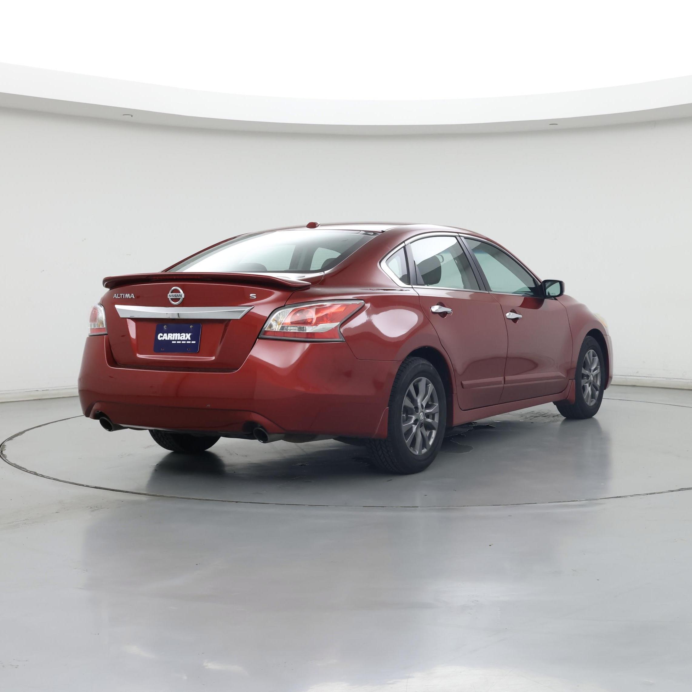 Thumbnail: 2015 Nissan Altima - 8
