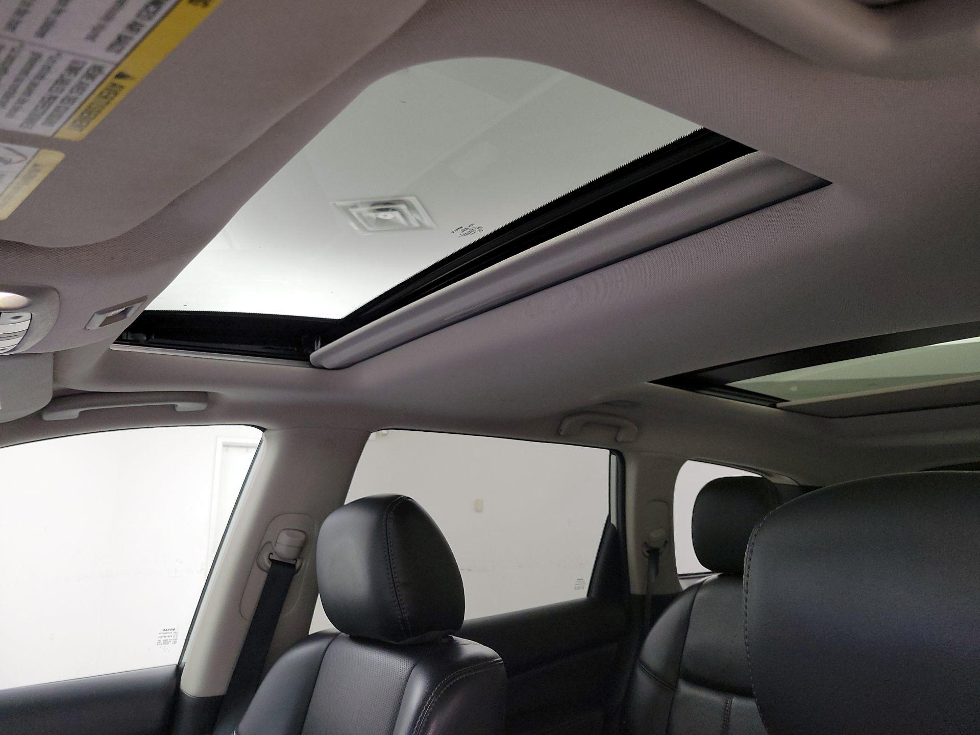 Thumbnail: 2016 Nissan Pathfinder - 19