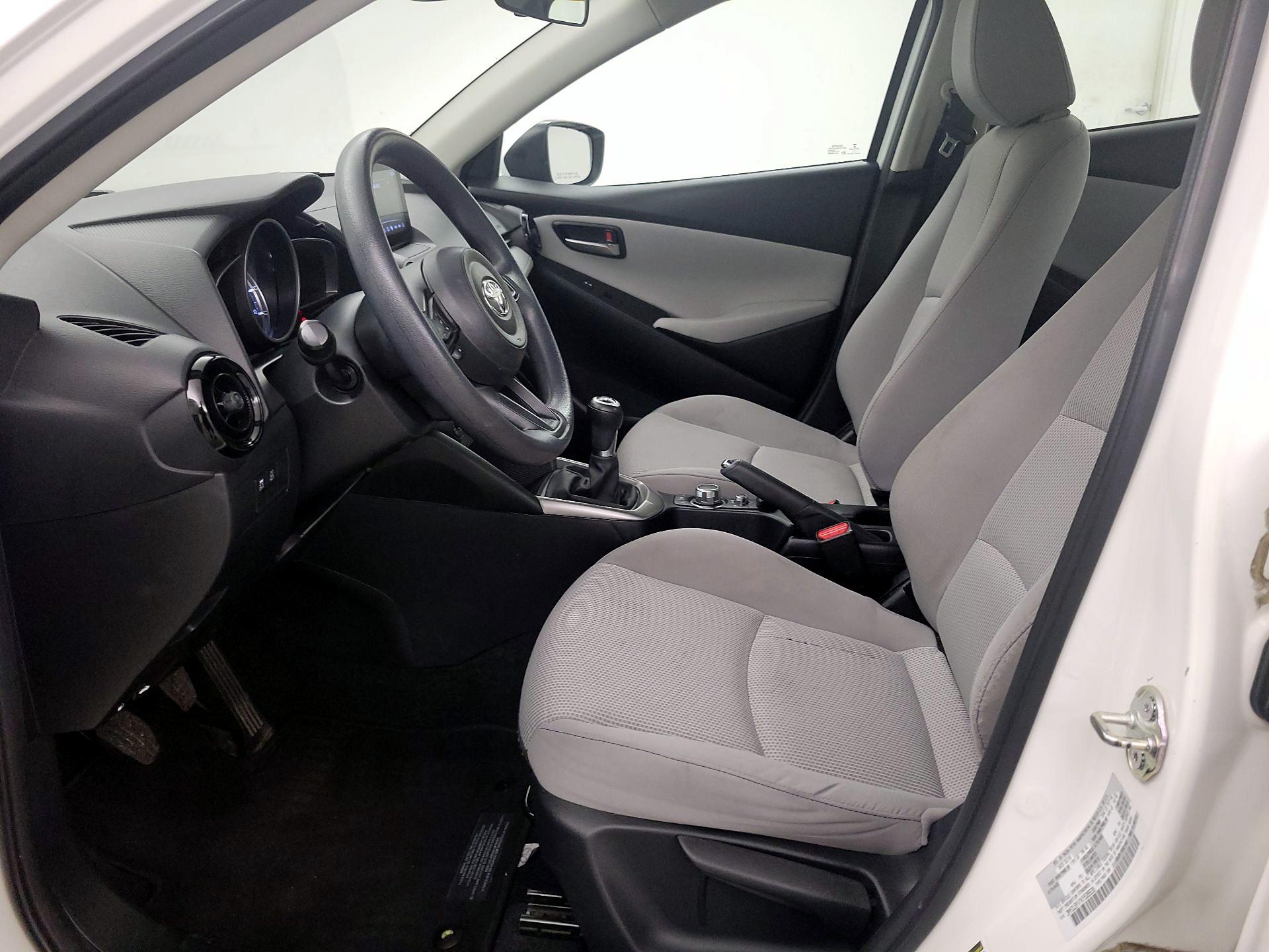 Thumbnail: 2019 Toyota Yaris - 11
