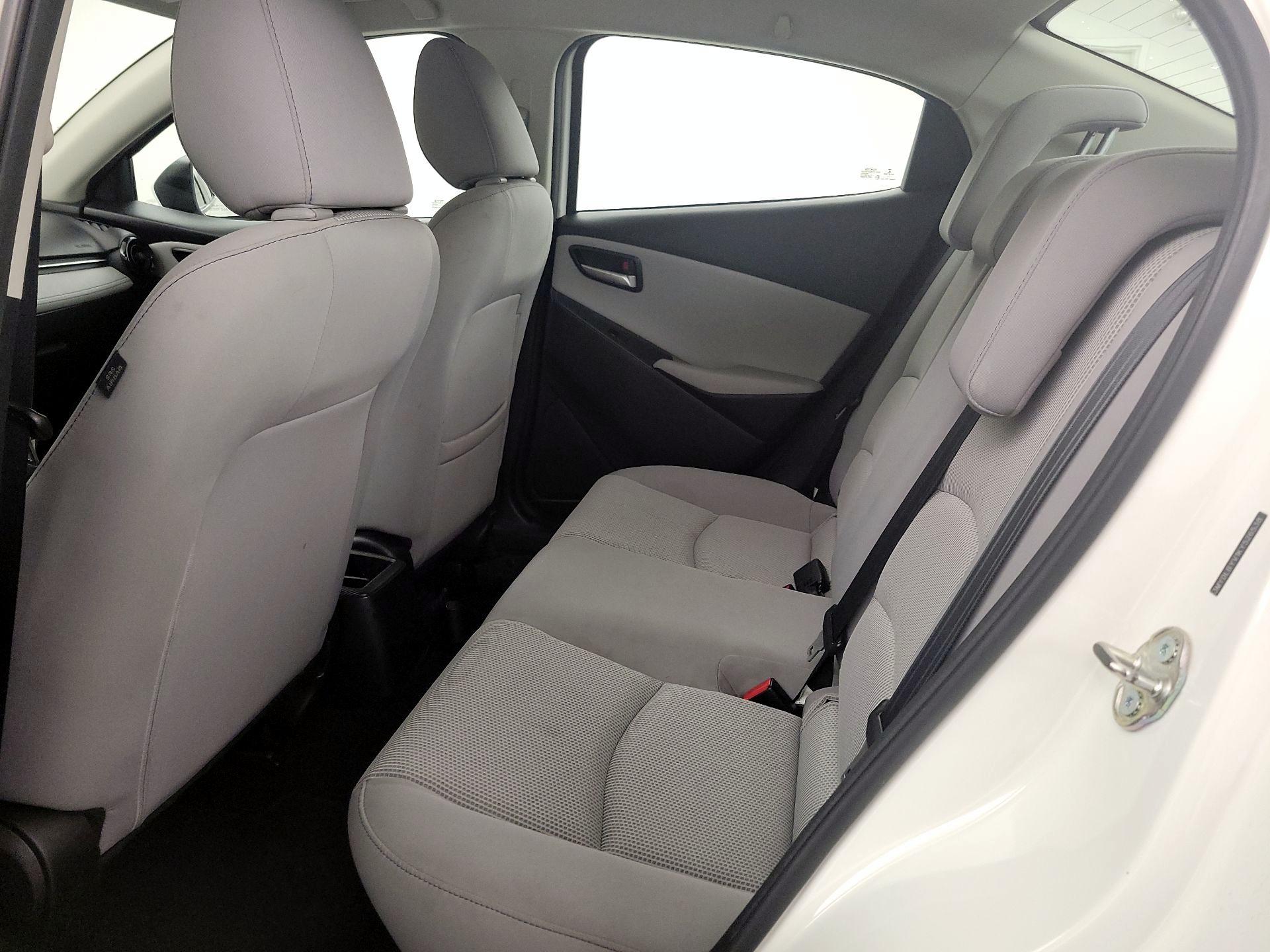 Thumbnail: 2019 Toyota Yaris - 18