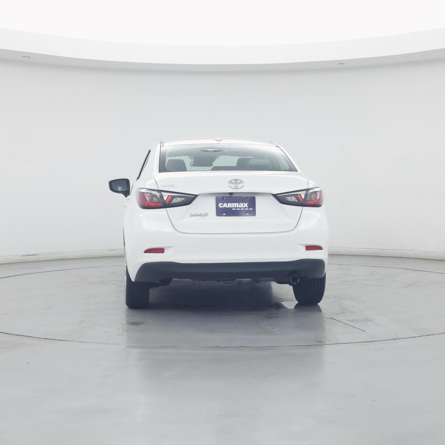 Thumbnail: 2019 Toyota Yaris - 6