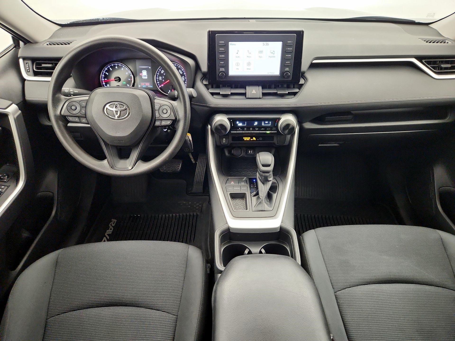 Thumbnail: 2019 Toyota RAV4 - 9