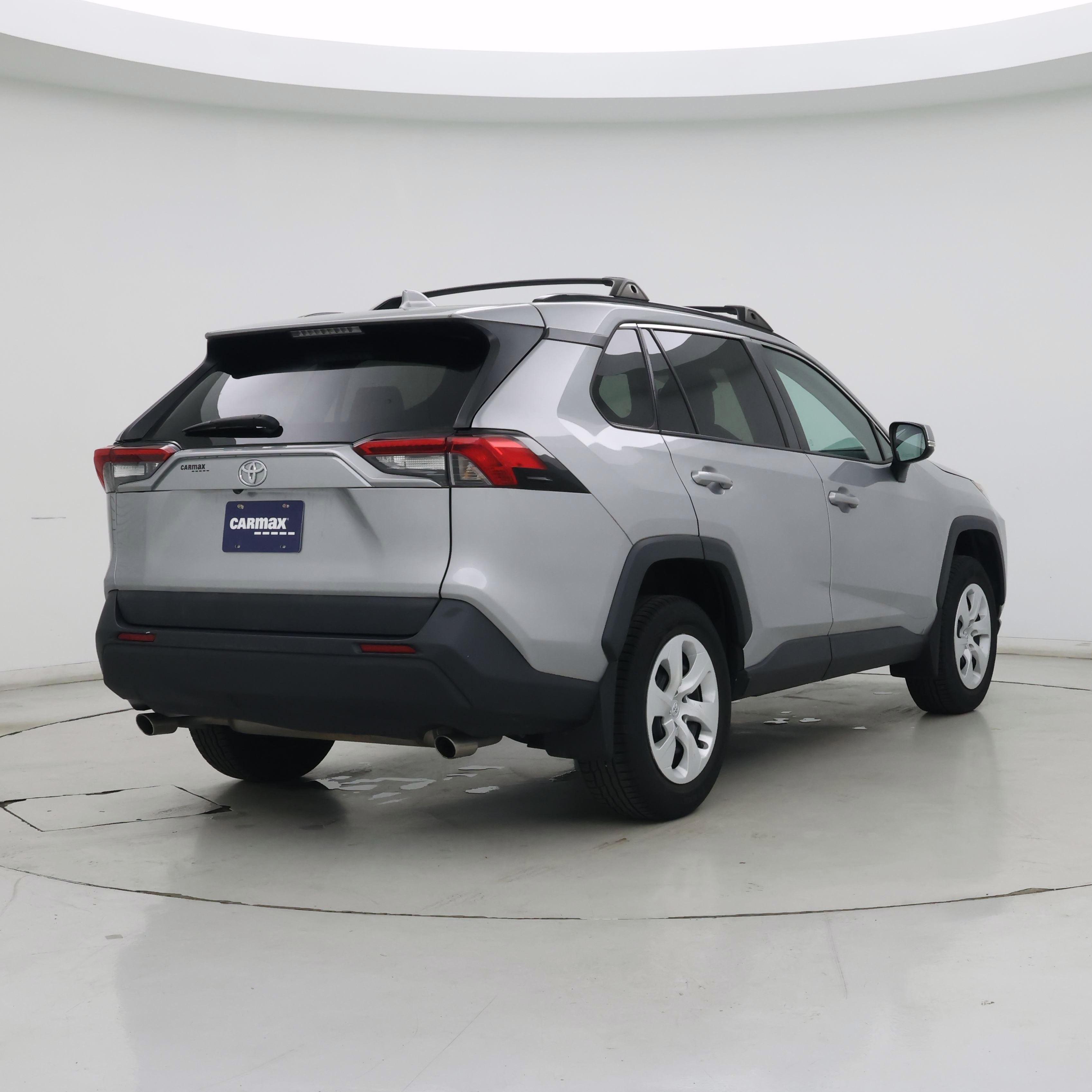 Thumbnail: 2019 Toyota RAV4 - 8