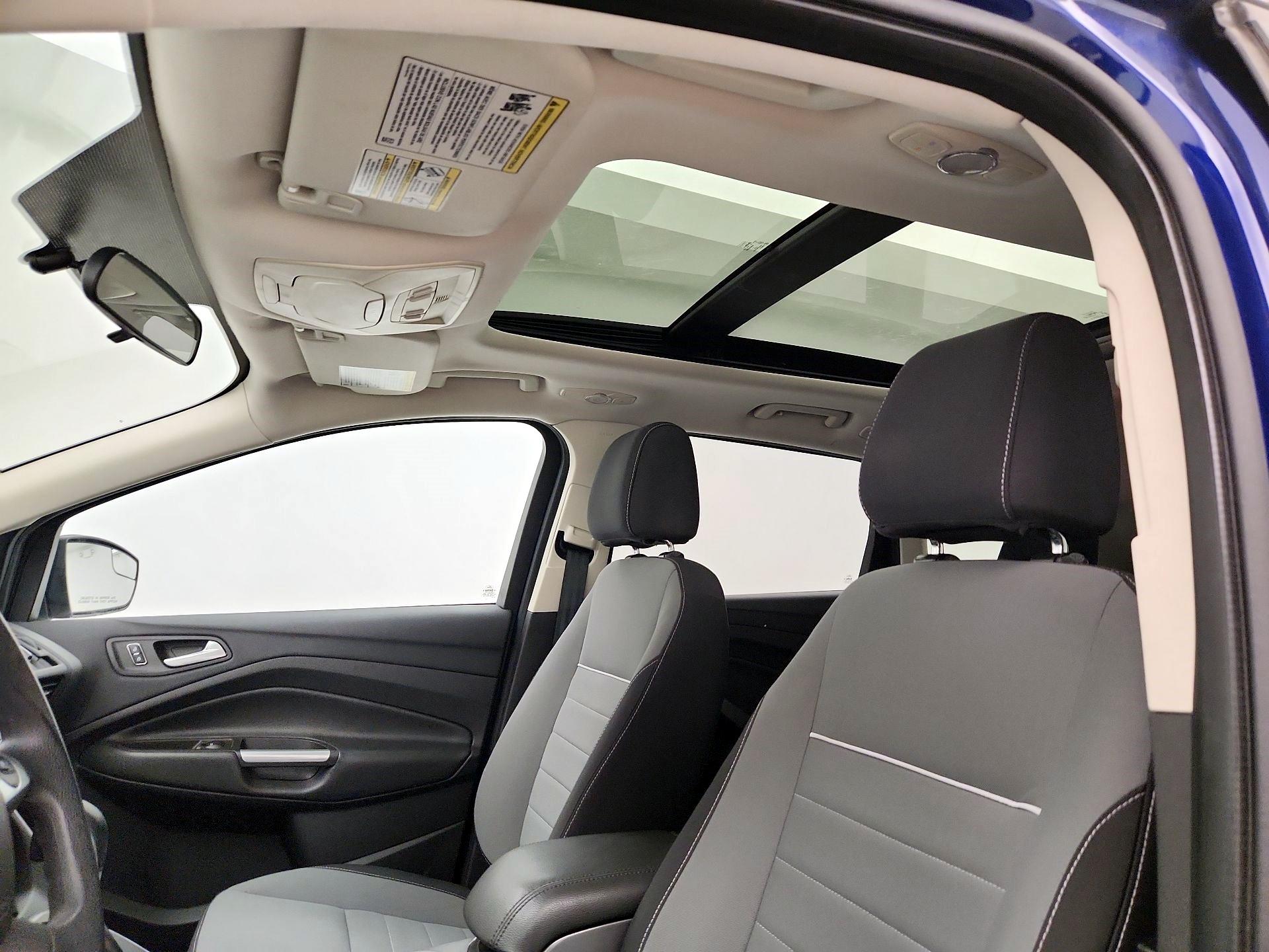 Thumbnail: 2013 Ford Escape - 18