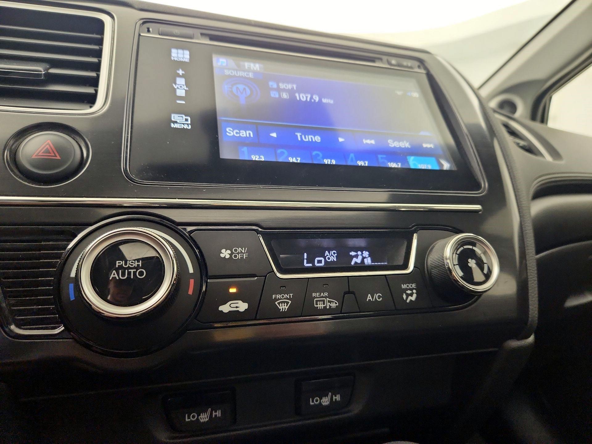 Thumbnail: 2015 Honda Civic - 14