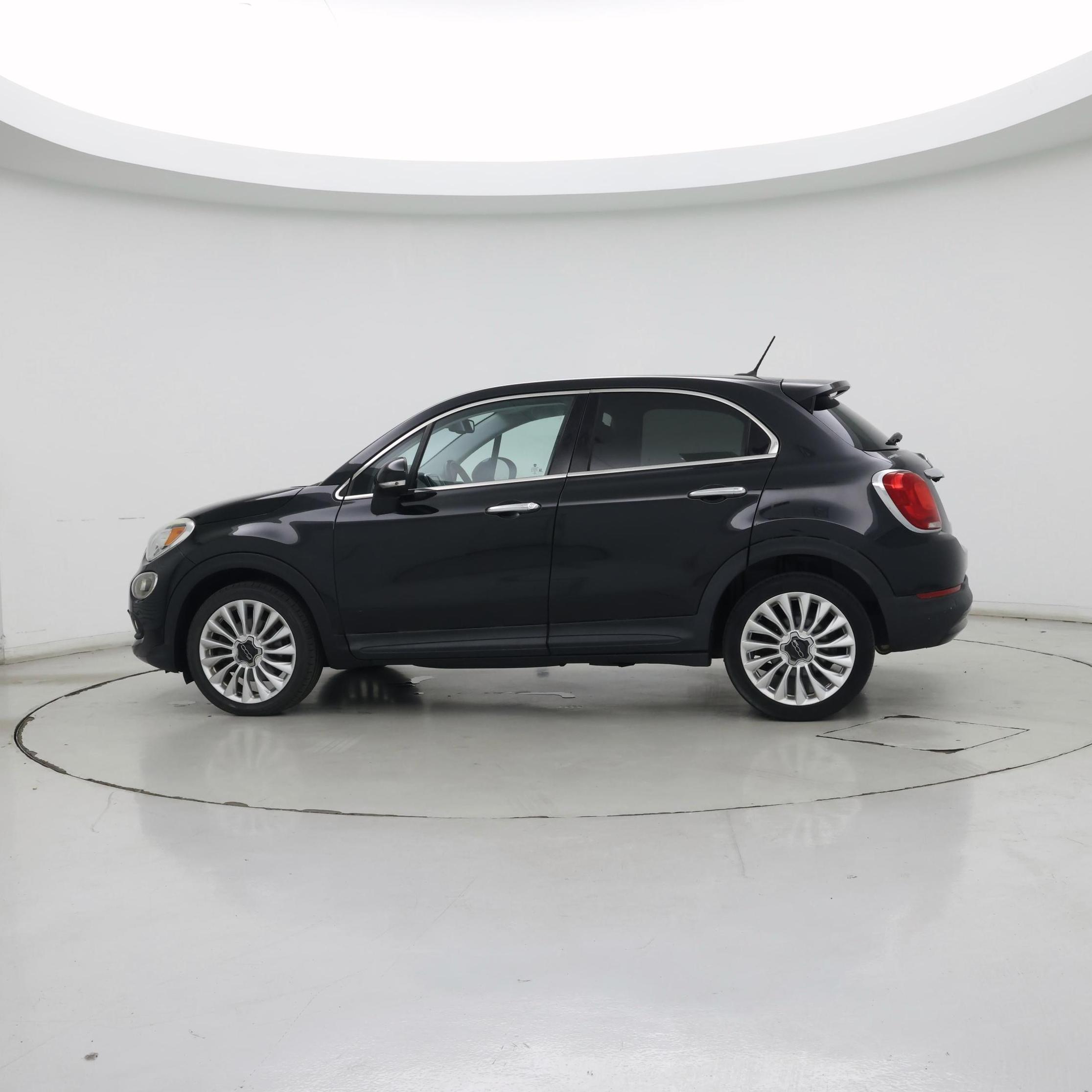 Thumbnail: 2016 Fiat 500X - 3