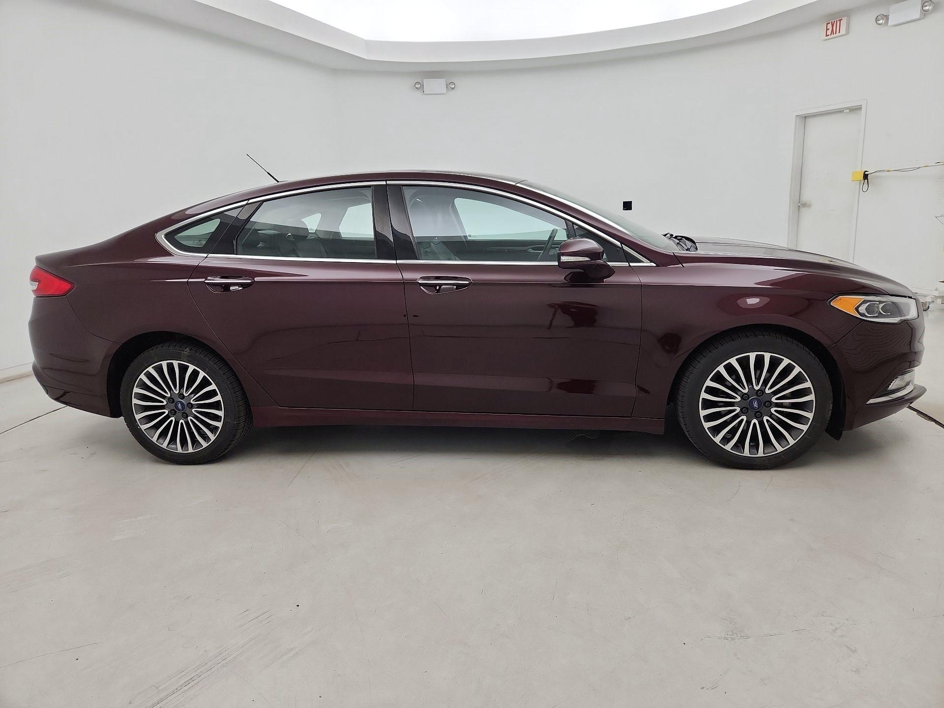 Thumbnail: 2017 Ford Fusion - 4