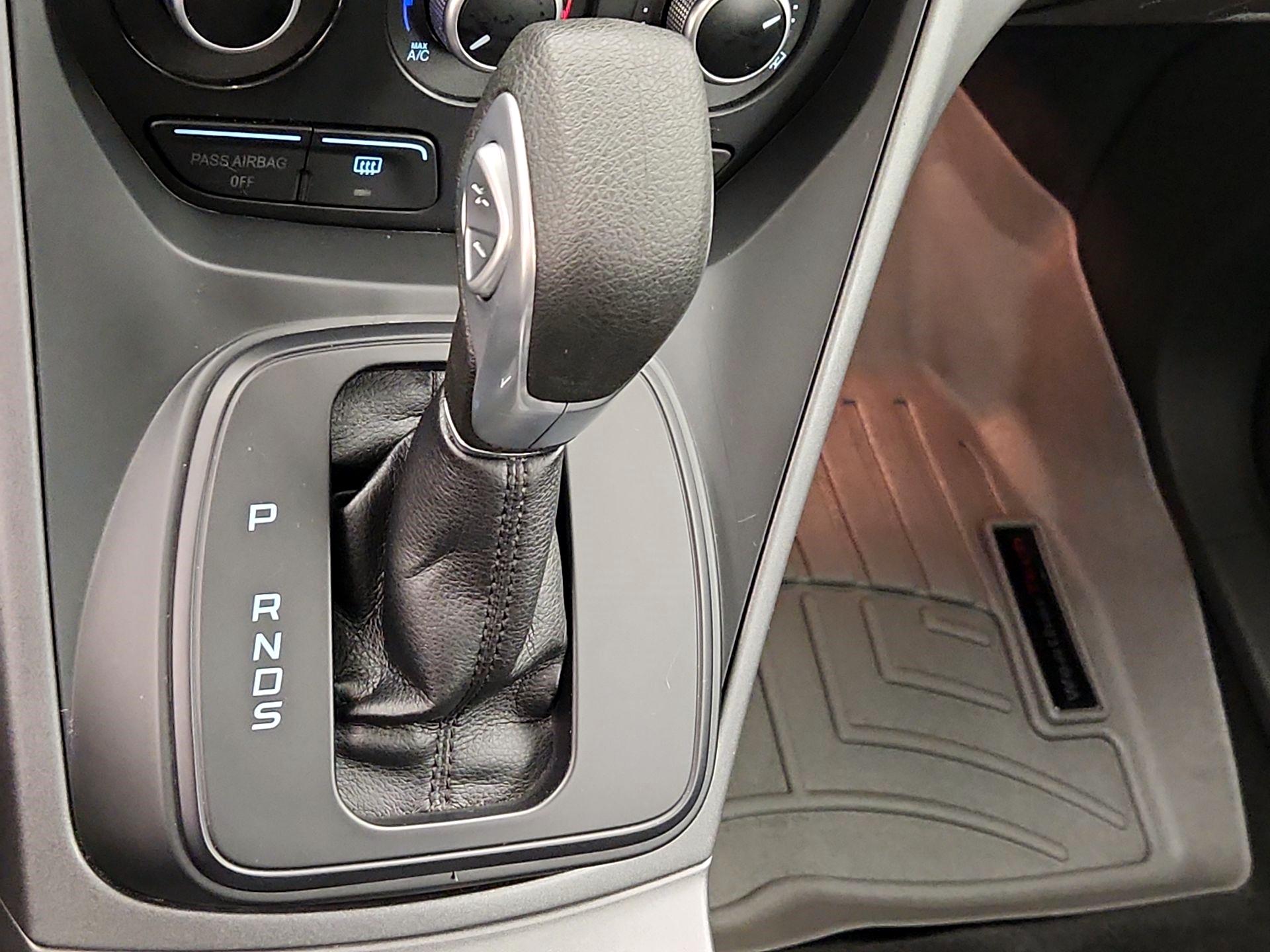 Thumbnail: 2014 Ford Escape - 17