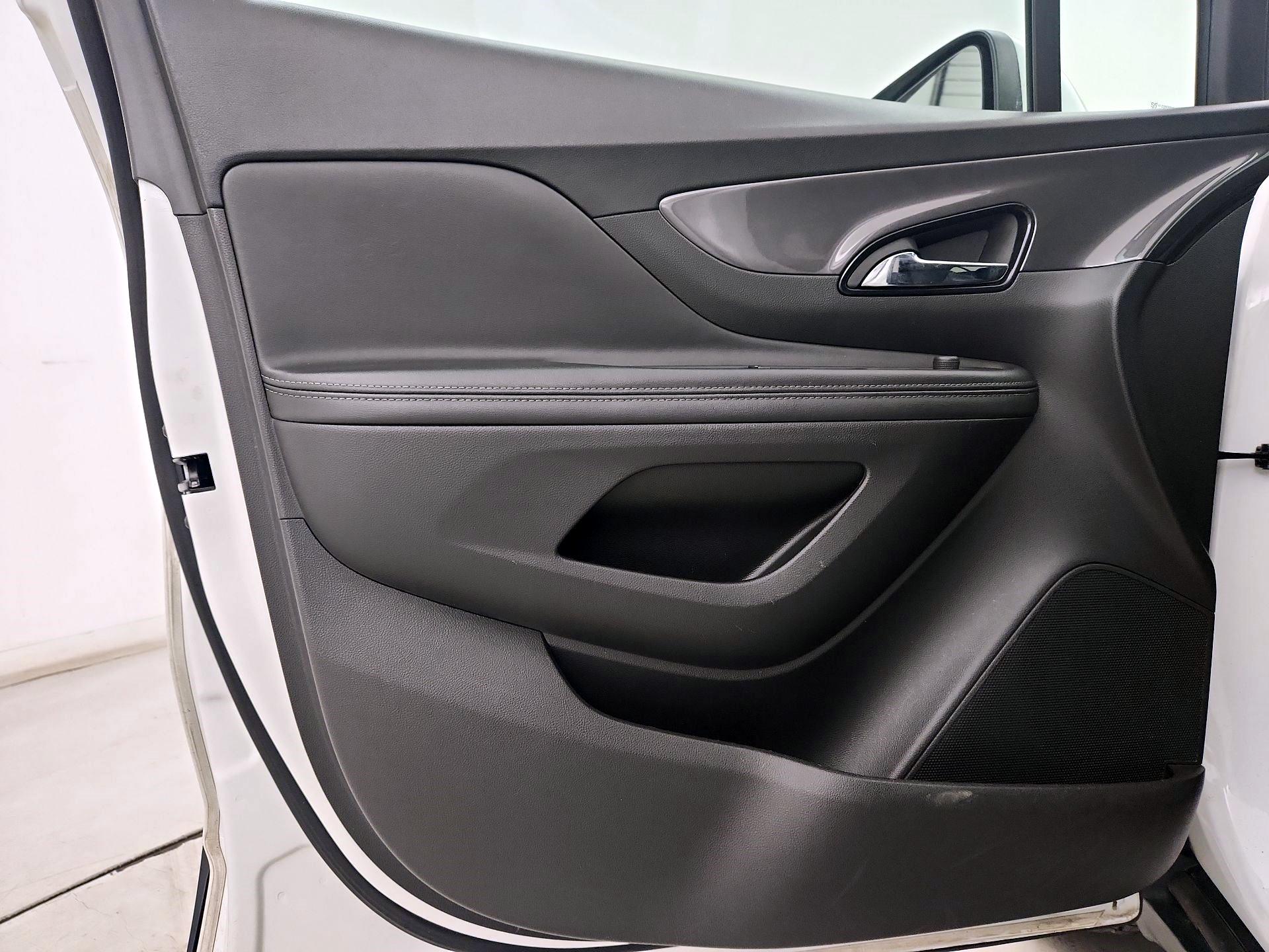 Thumbnail: 2019 Buick Encore - 12