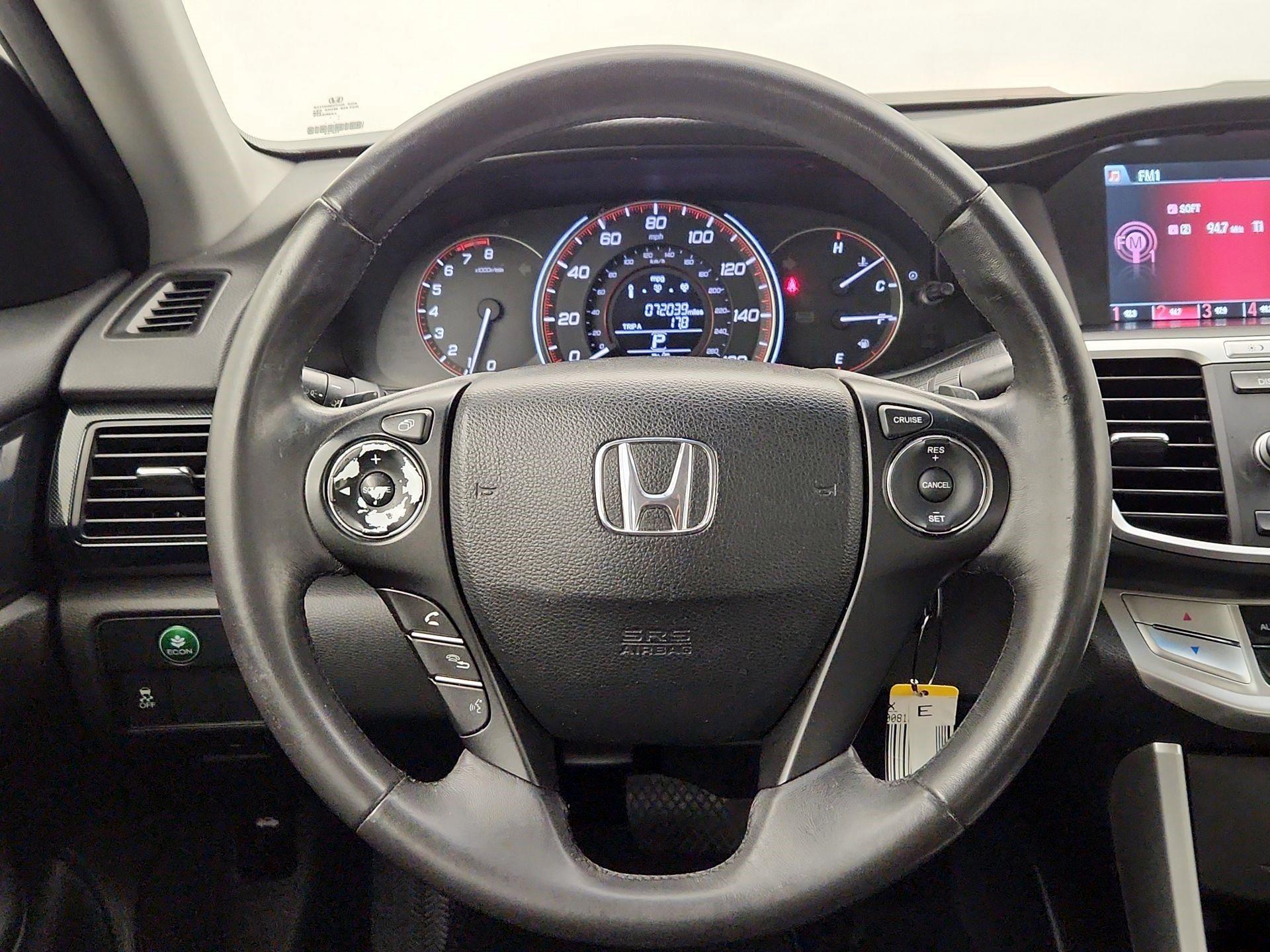 Thumbnail: 2013 Honda Accord - 10