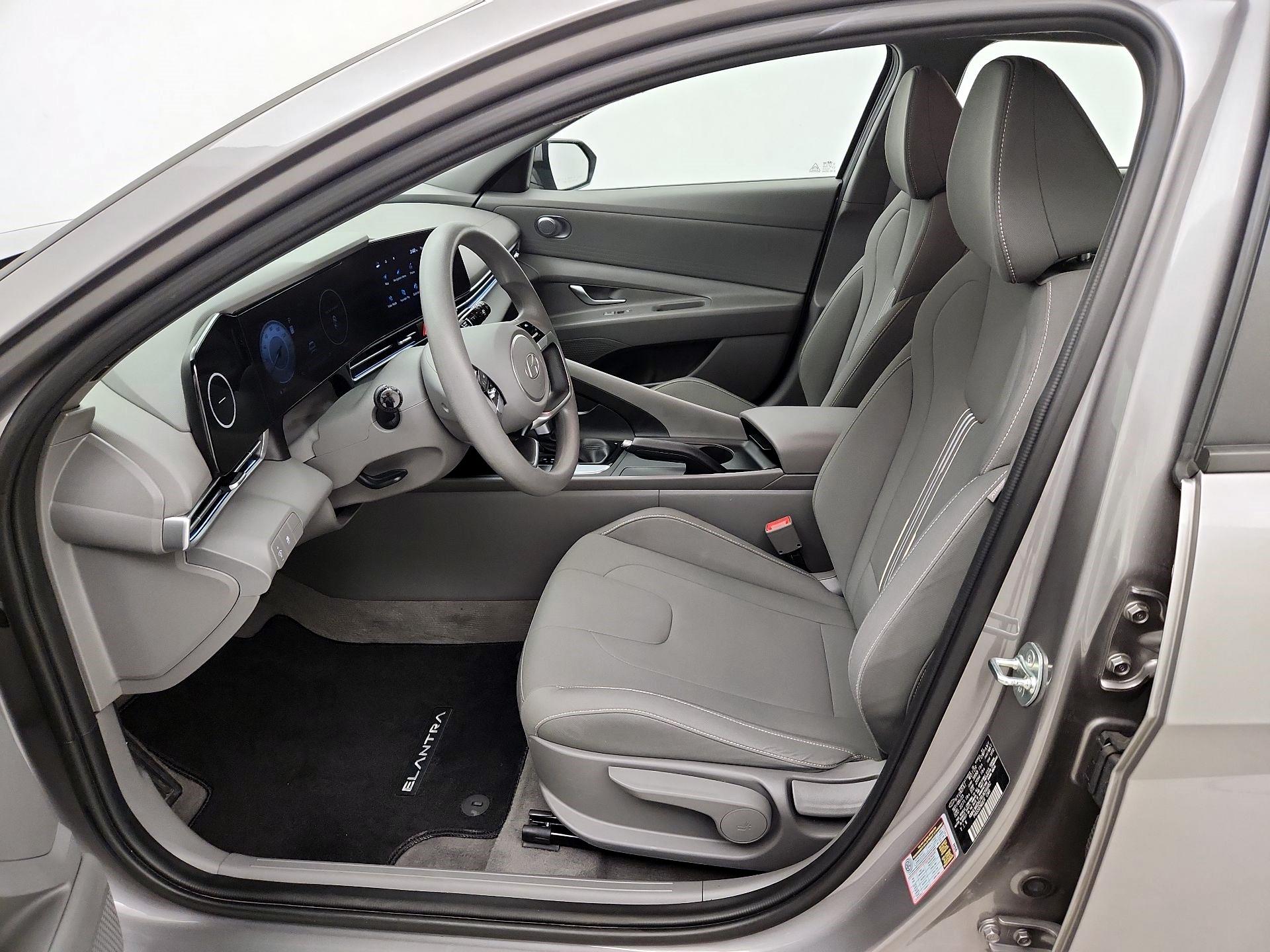 Thumbnail: 2024 Hyundai Elantra - 11