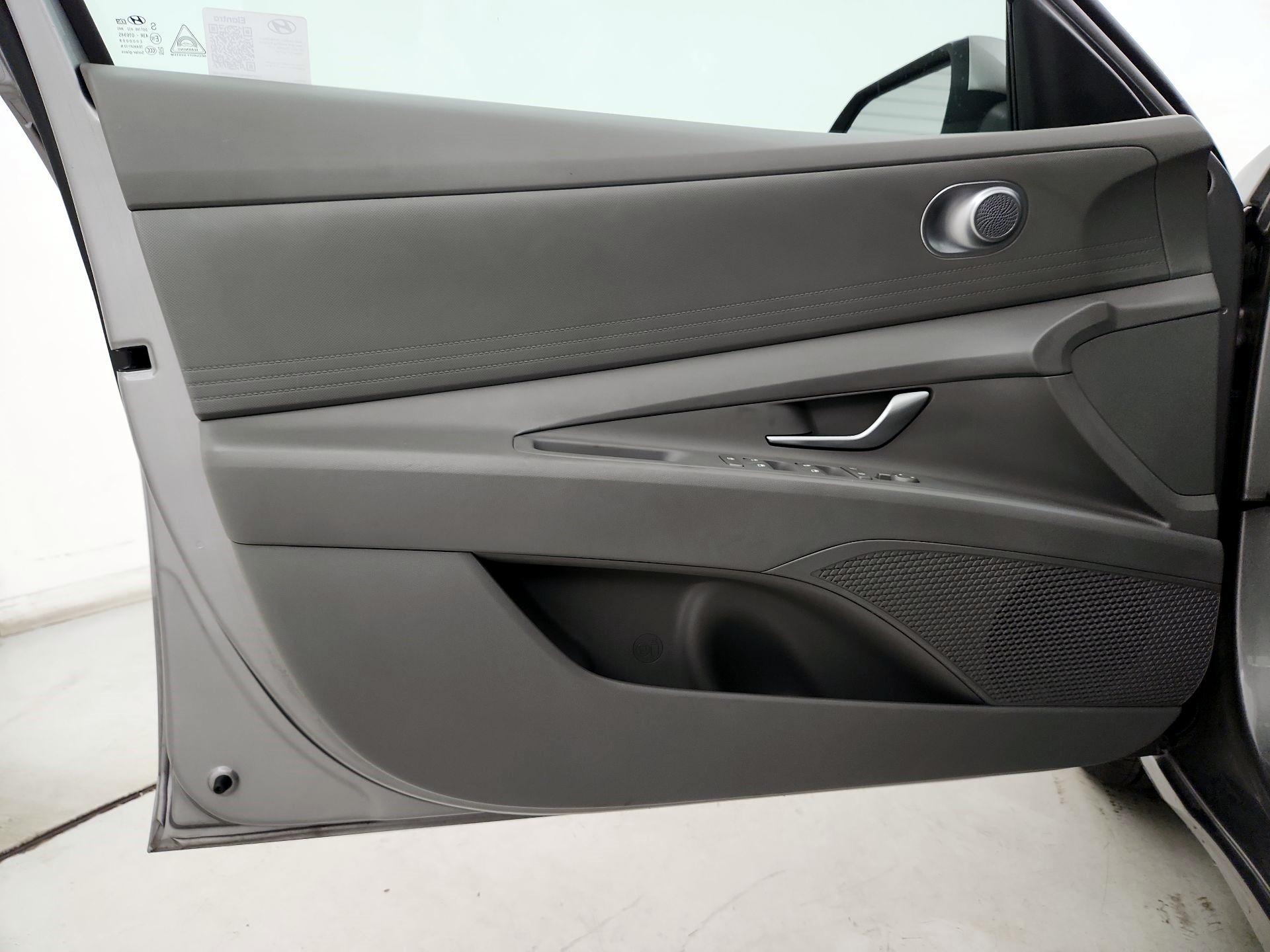 Thumbnail: 2024 Hyundai Elantra - 12
