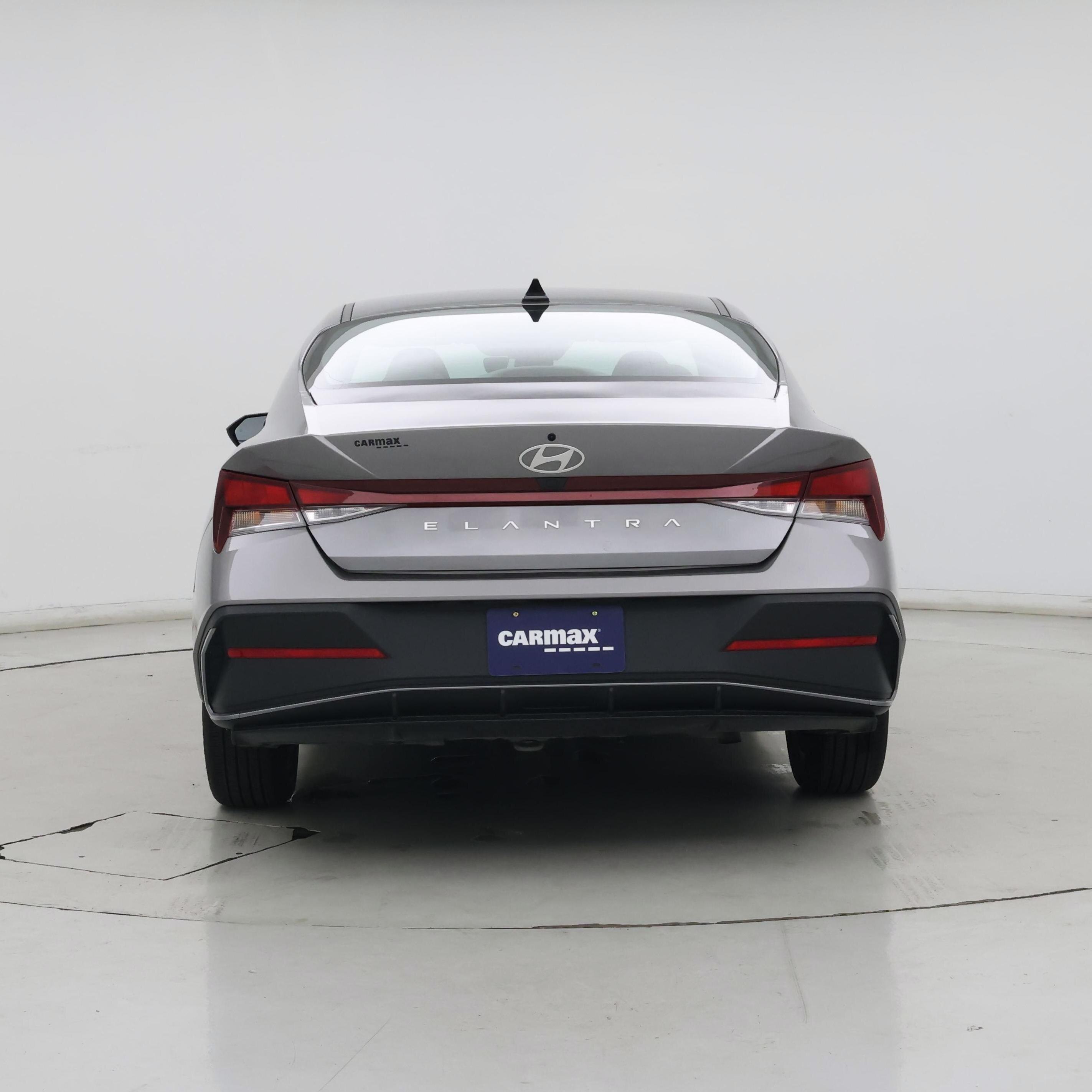 Thumbnail: 2024 Hyundai Elantra - 6