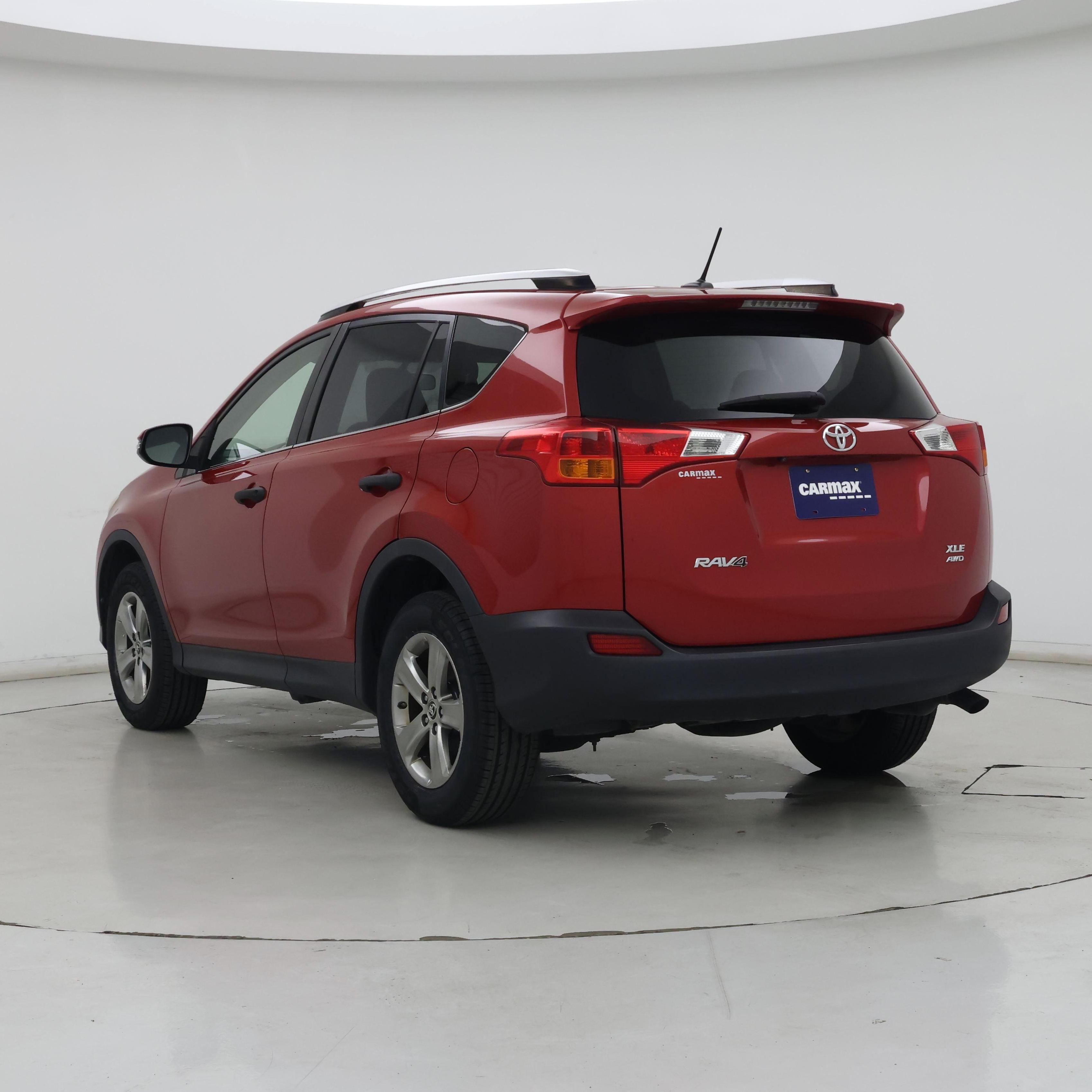 Thumbnail: 2015 Toyota RAV4 - 2