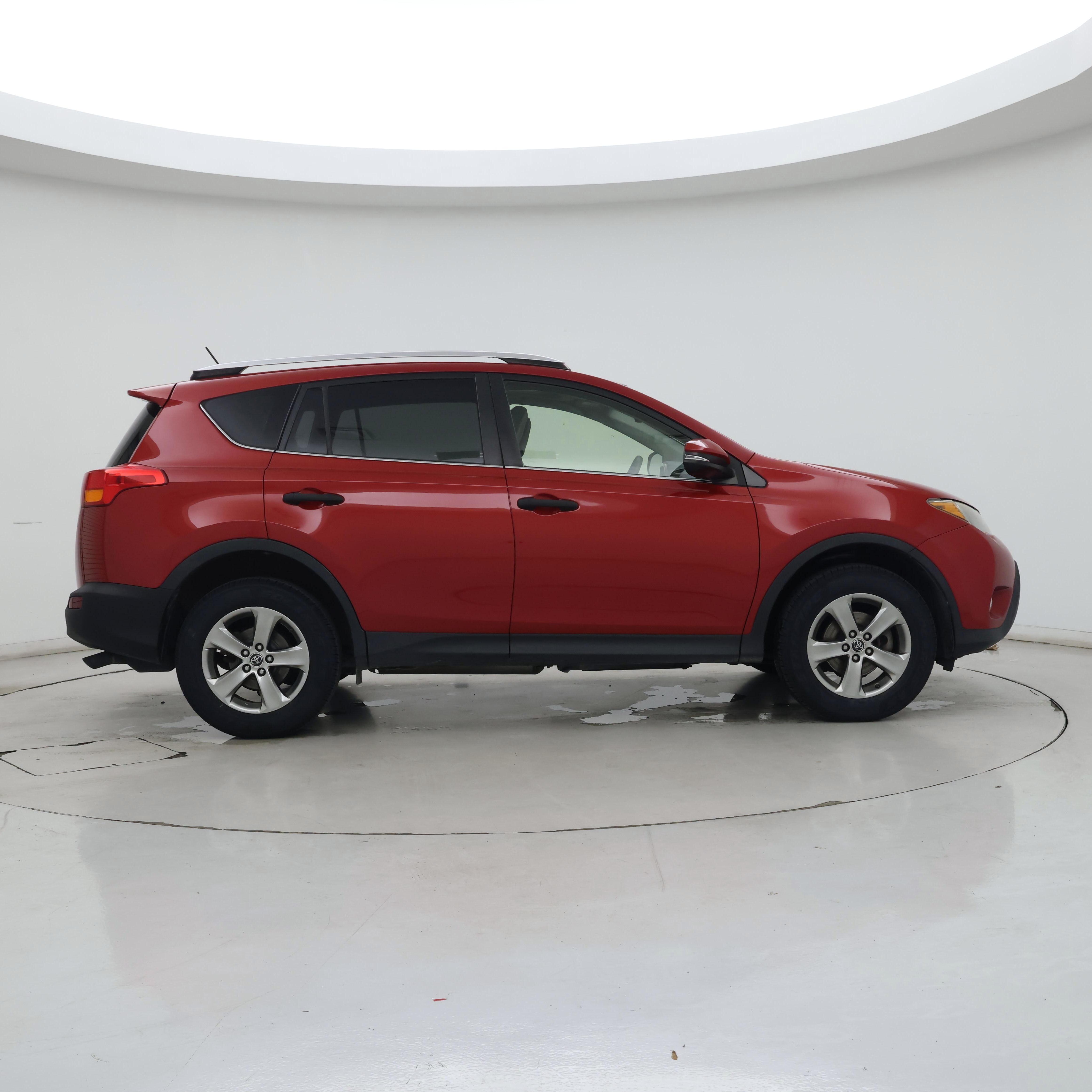 Thumbnail: 2015 Toyota RAV4 - 7