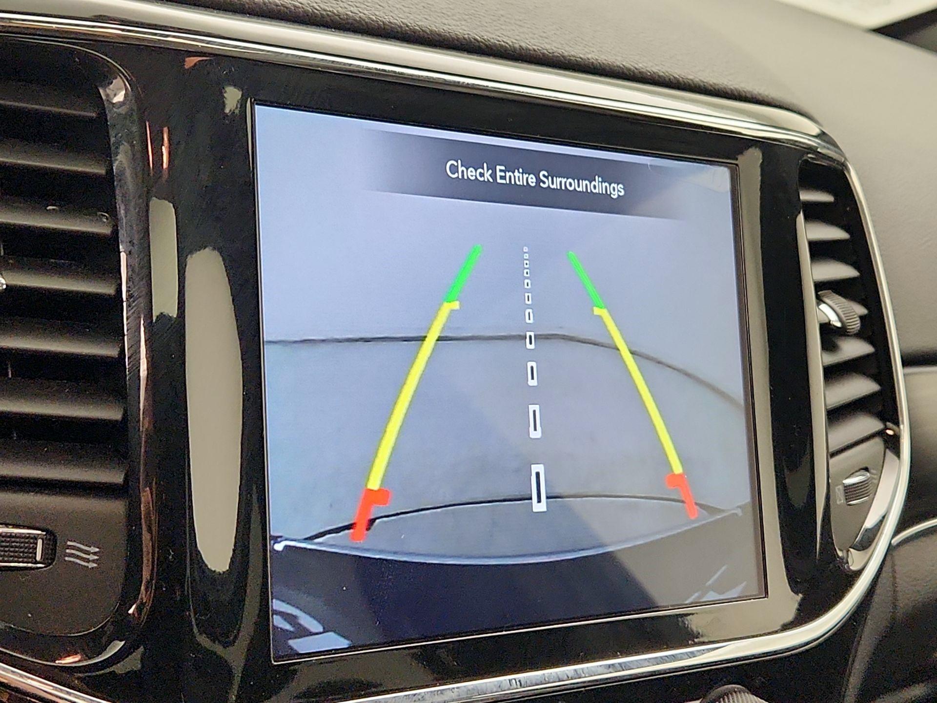 Thumbnail: 2019 Jeep Grand Cherokee - 13
