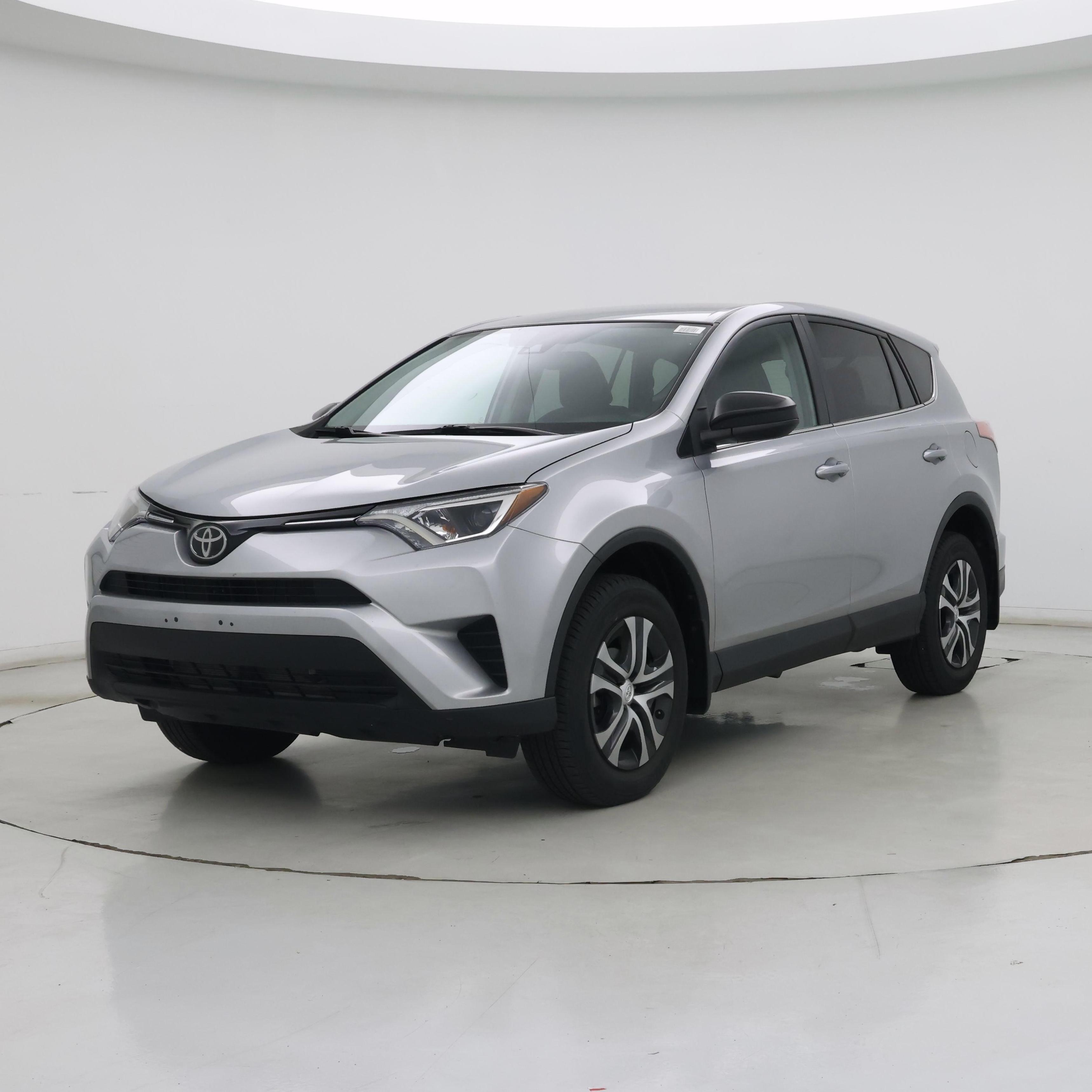 Thumbnail: 2018 Toyota RAV4 - 4