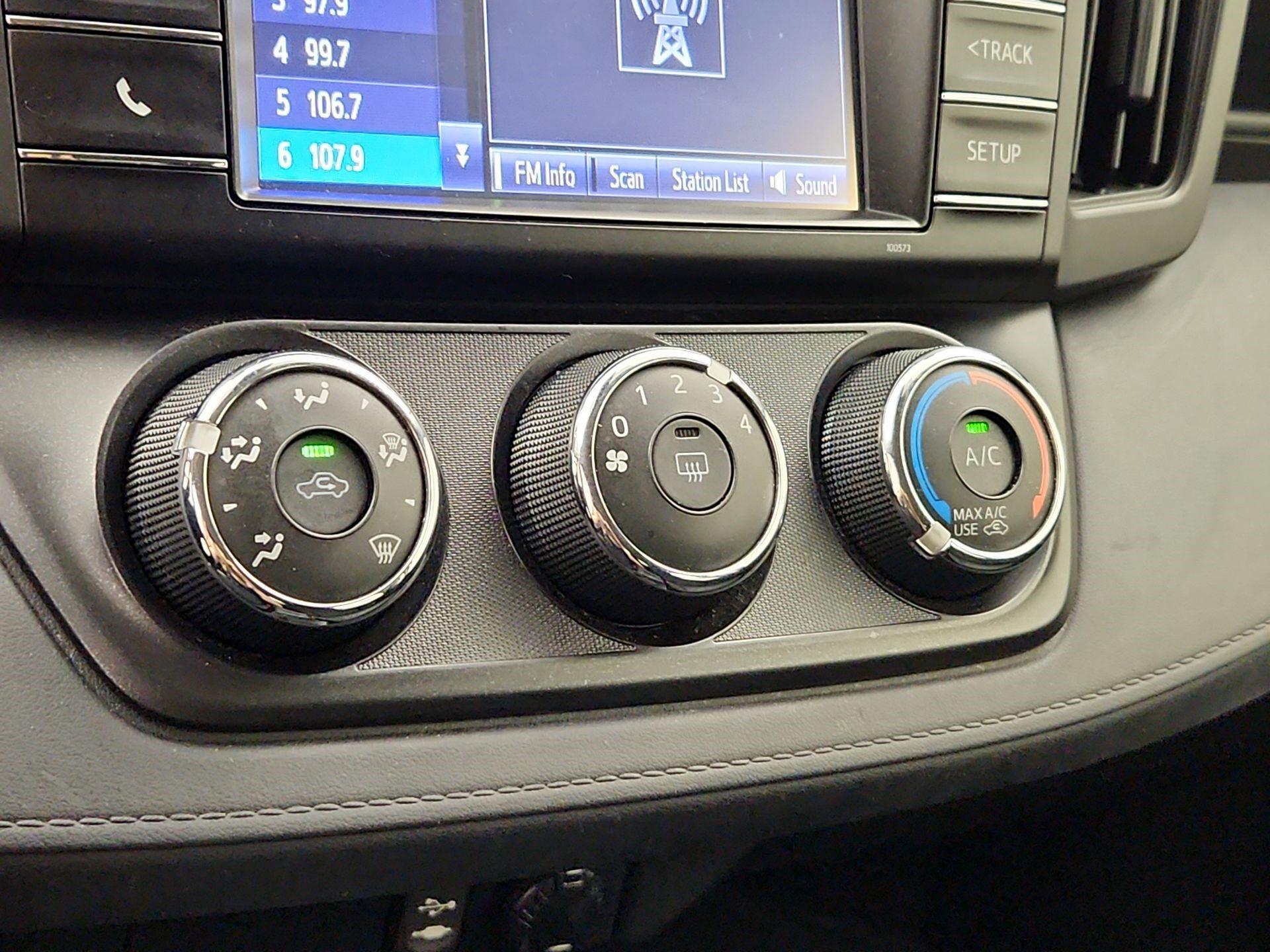 Thumbnail: 2017 Toyota RAV4 - 16