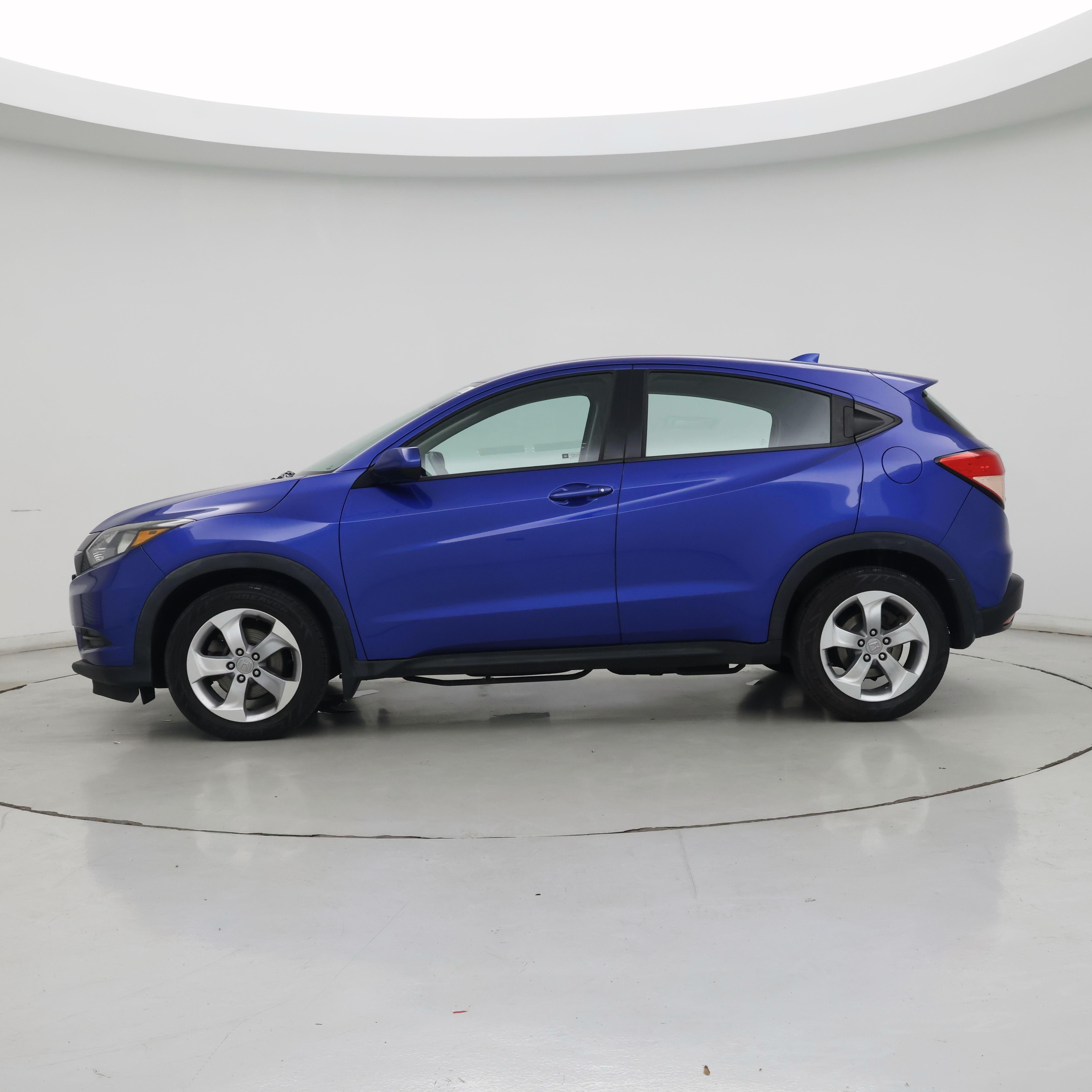 Thumbnail: 2018 Honda HR-V - 3