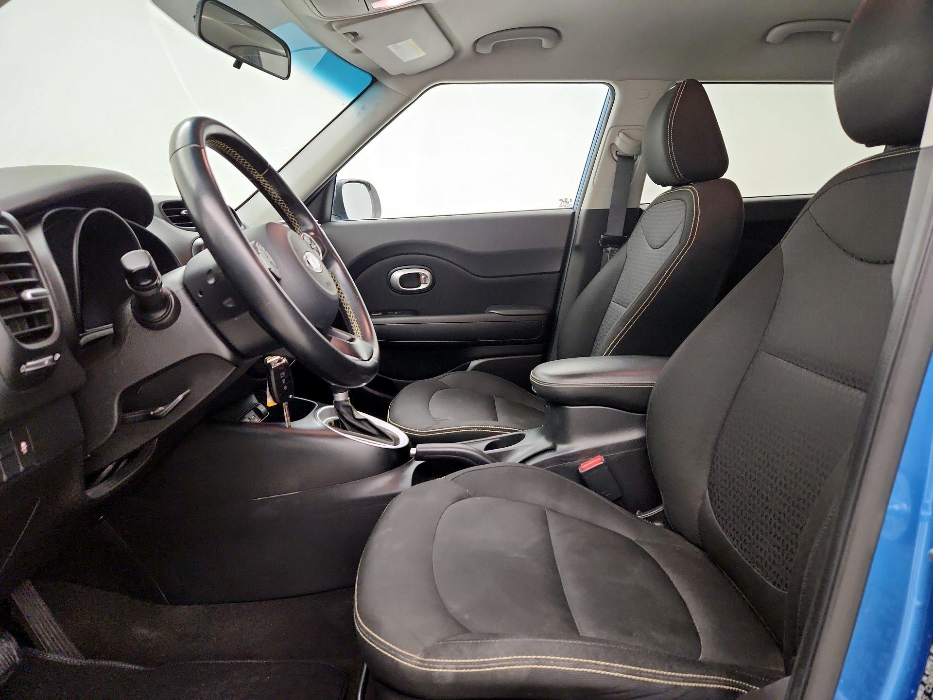 Thumbnail: 2016 Kia Soul - 11