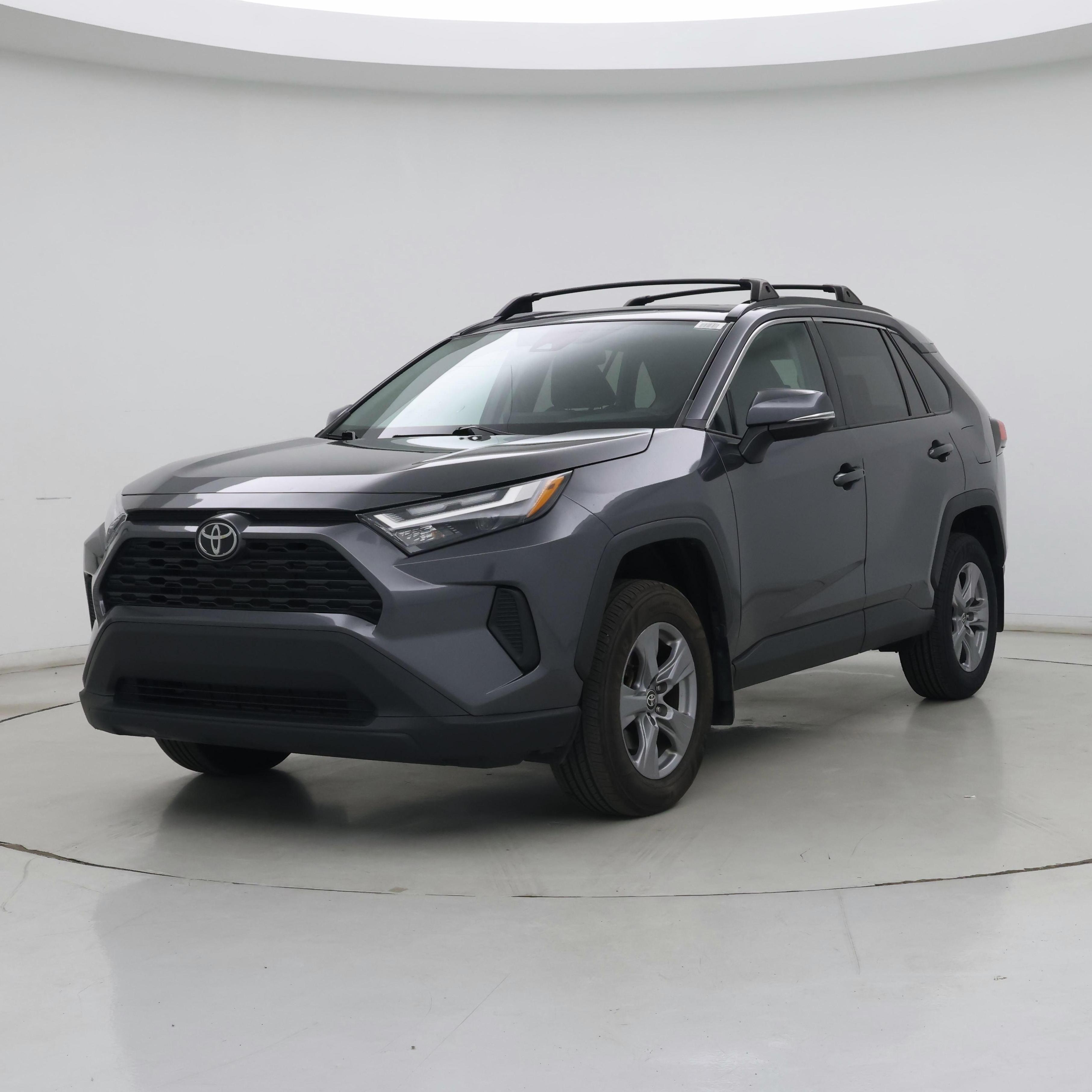 Thumbnail: 2022 Toyota RAV4 - 4