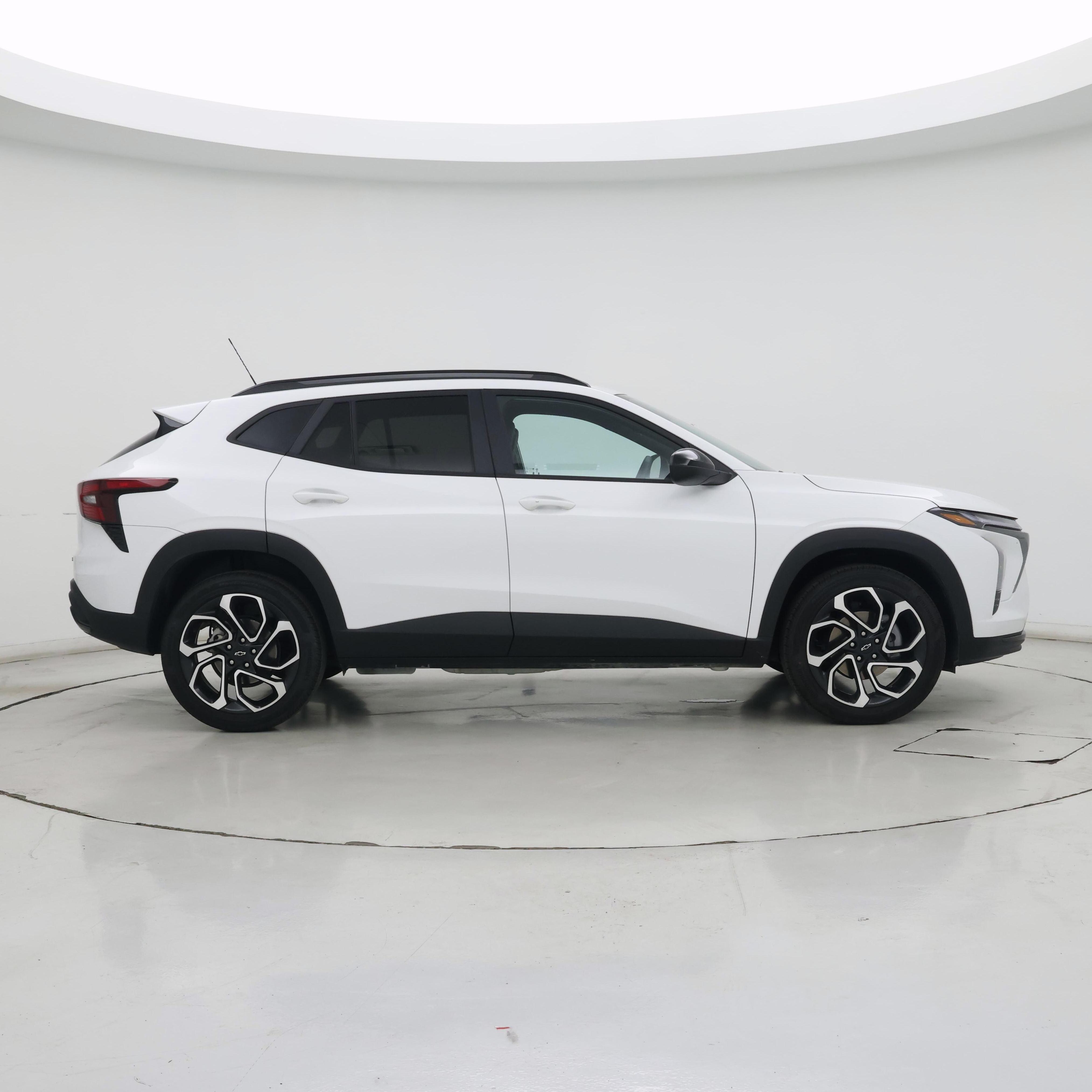 Thumbnail: 2025 Chevrolet Trax - 7