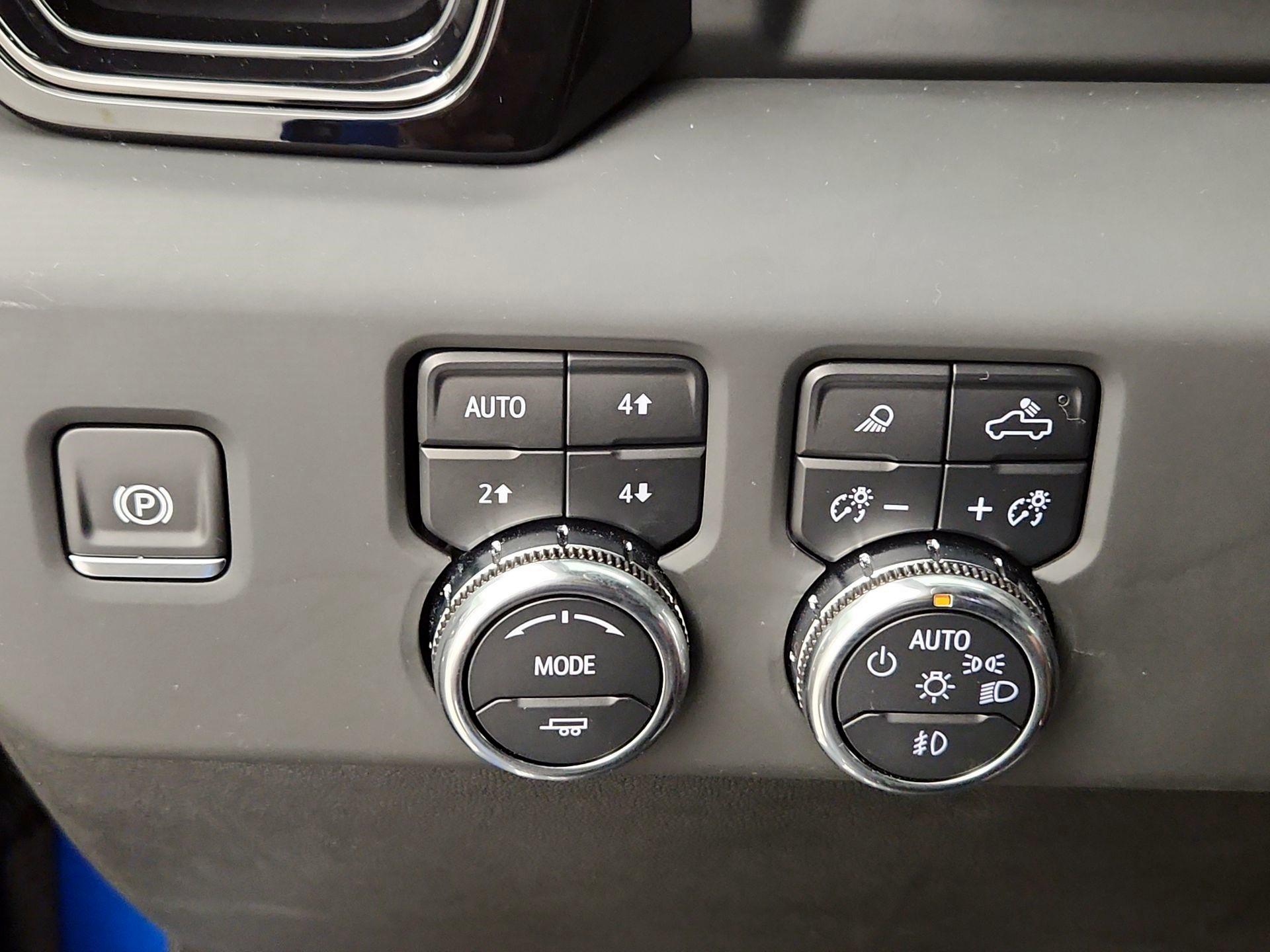 Thumbnail: 2024 GMC Sierra 1500 - 13