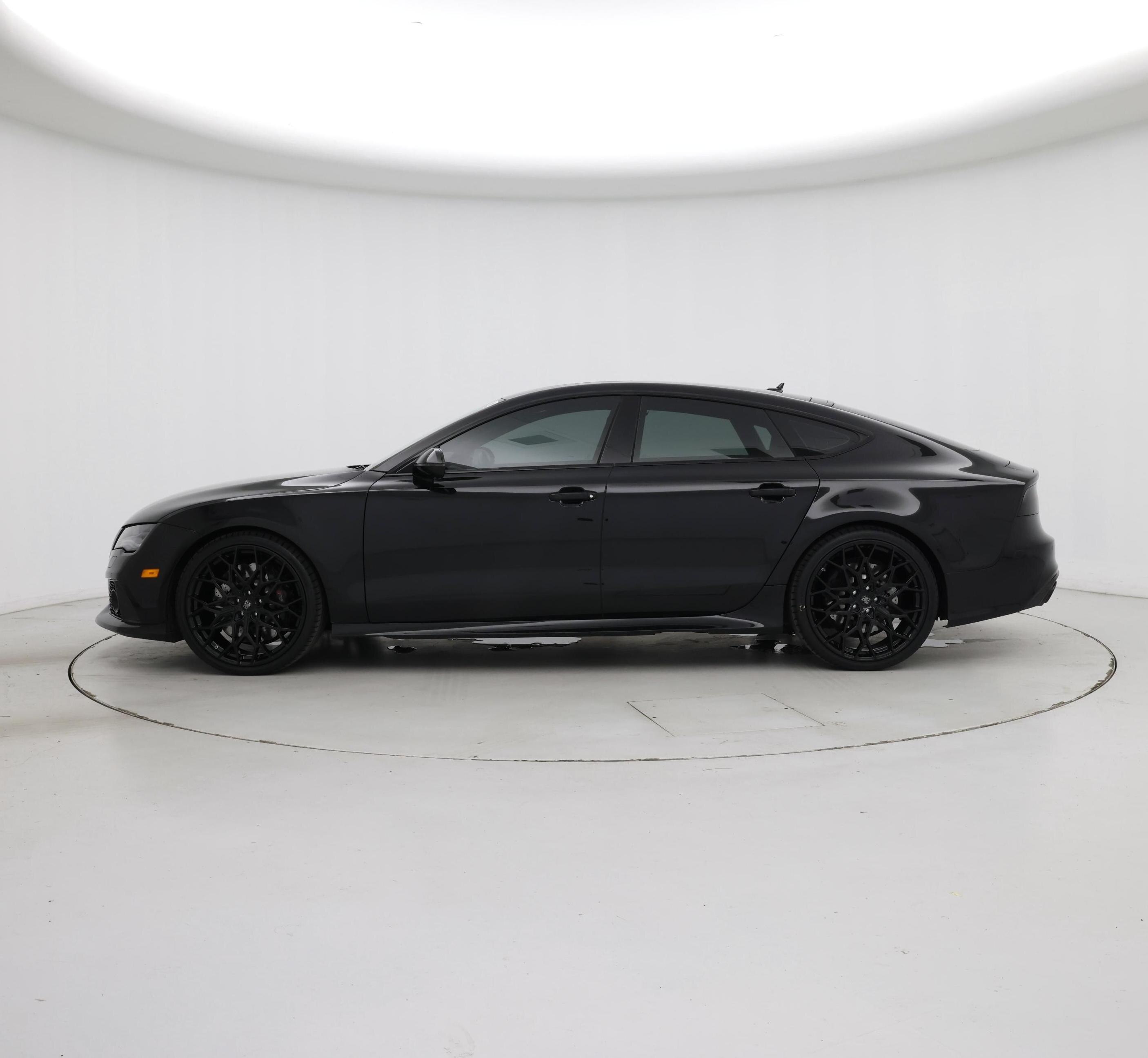 Thumbnail: 2015 Audi RS 7 - 3