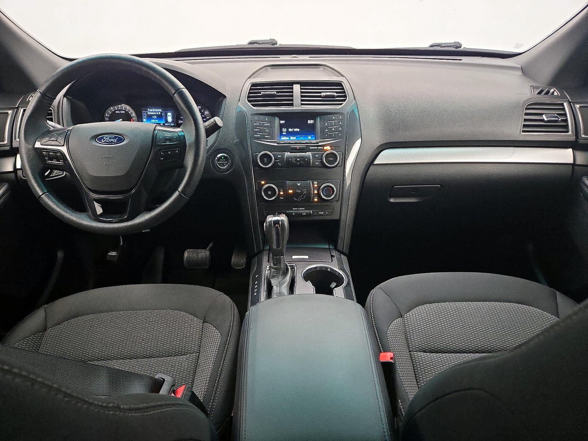Thumbnail: 2018 Ford Explorer - 9
