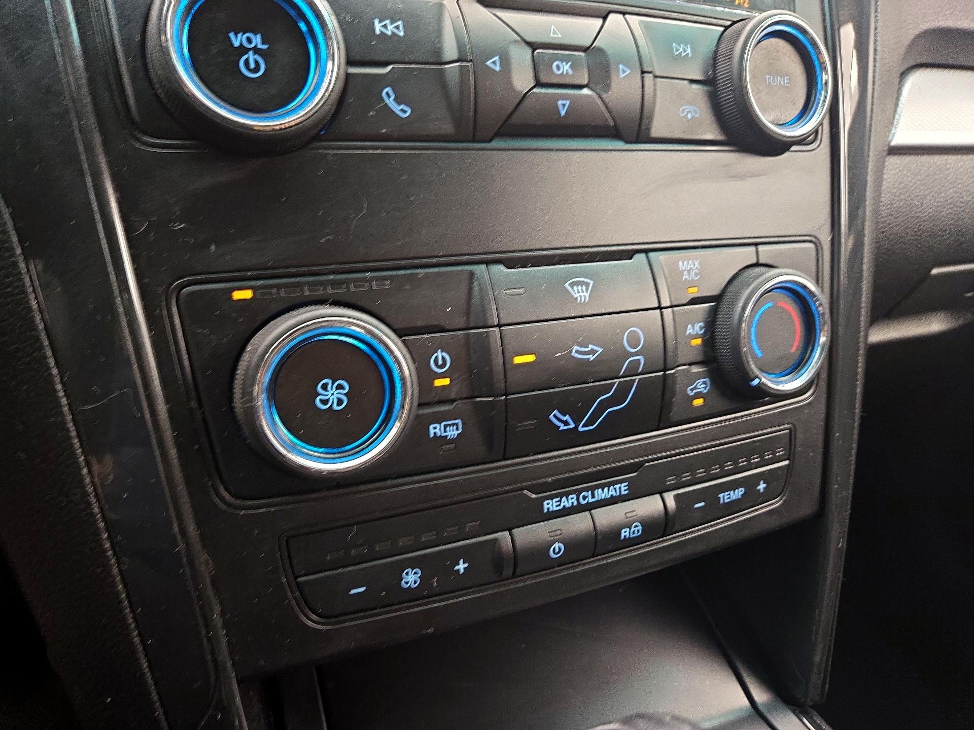 Thumbnail: 2018 Ford Explorer - 16