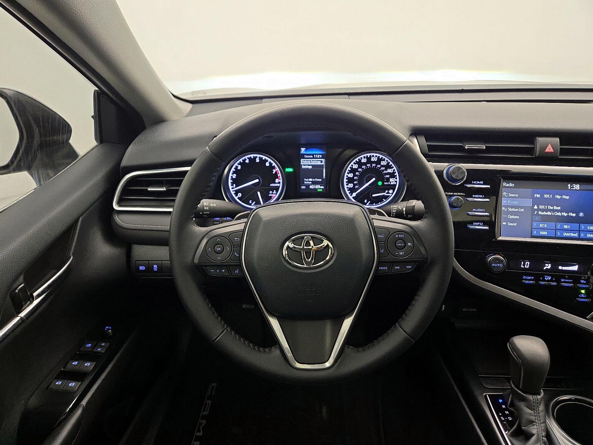 Thumbnail: 2018 Toyota Camry - 10