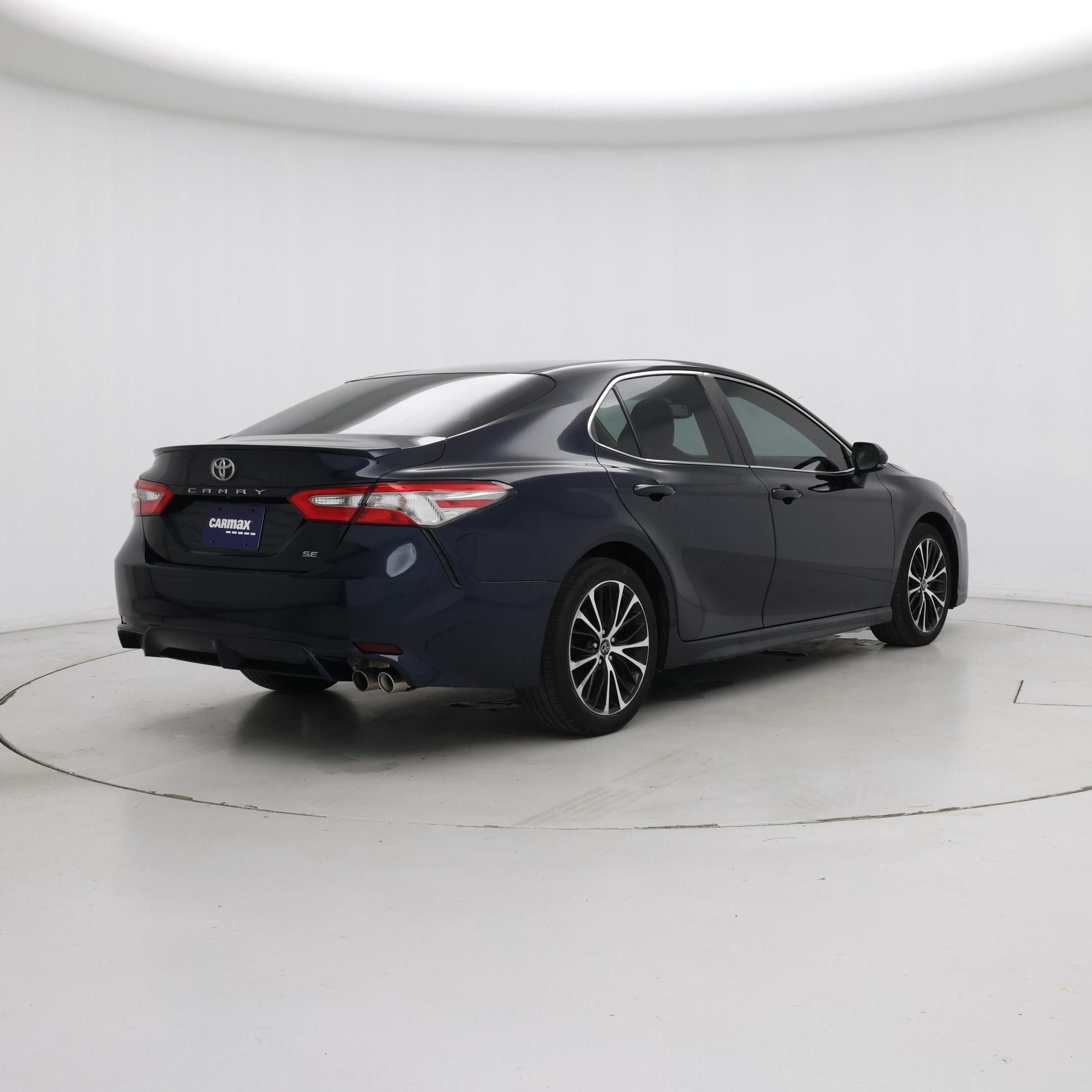 Thumbnail: 2018 Toyota Camry - 8