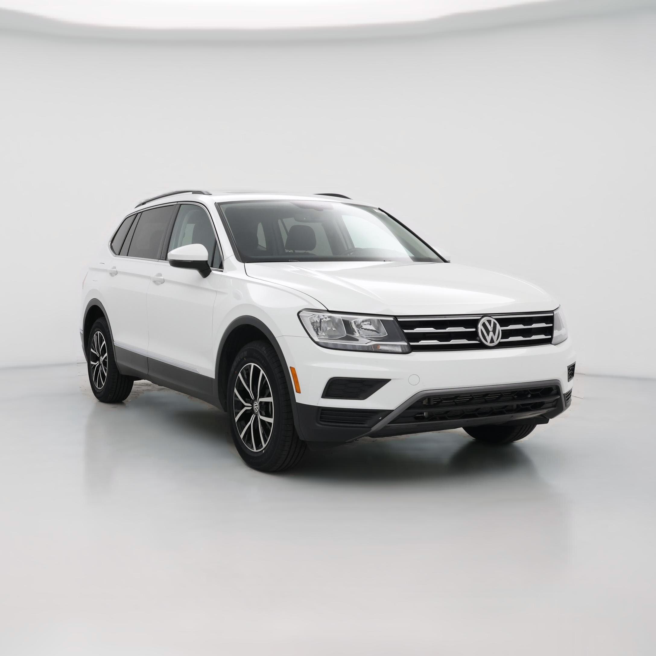Thumbnail: 2021 Volkswagen Tiguan - 1