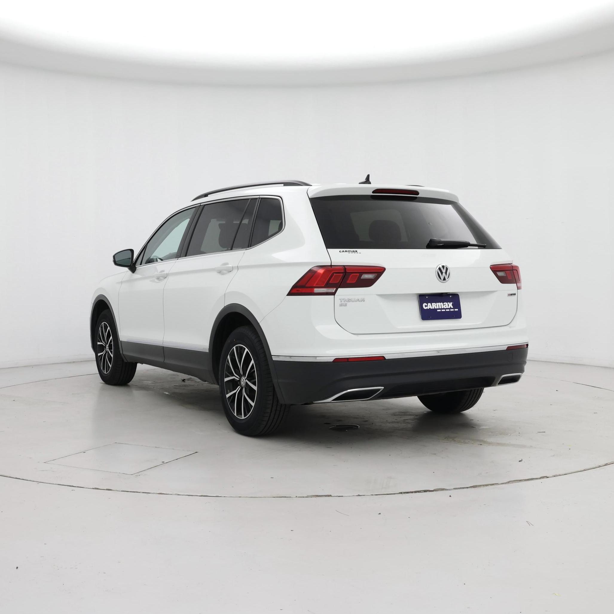 Thumbnail: 2021 Volkswagen Tiguan - 2