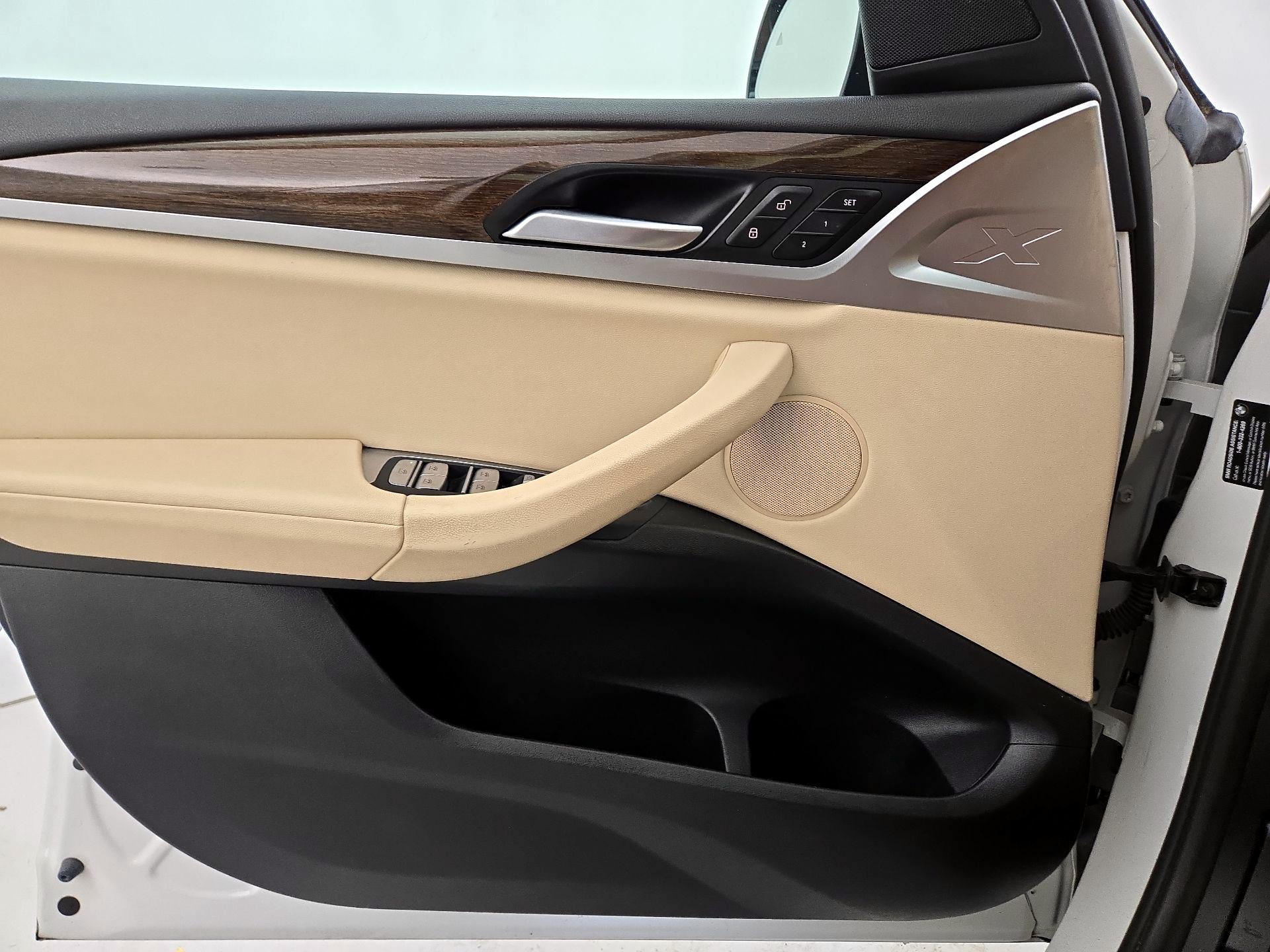 Thumbnail: 2021 BMW X3 - 12