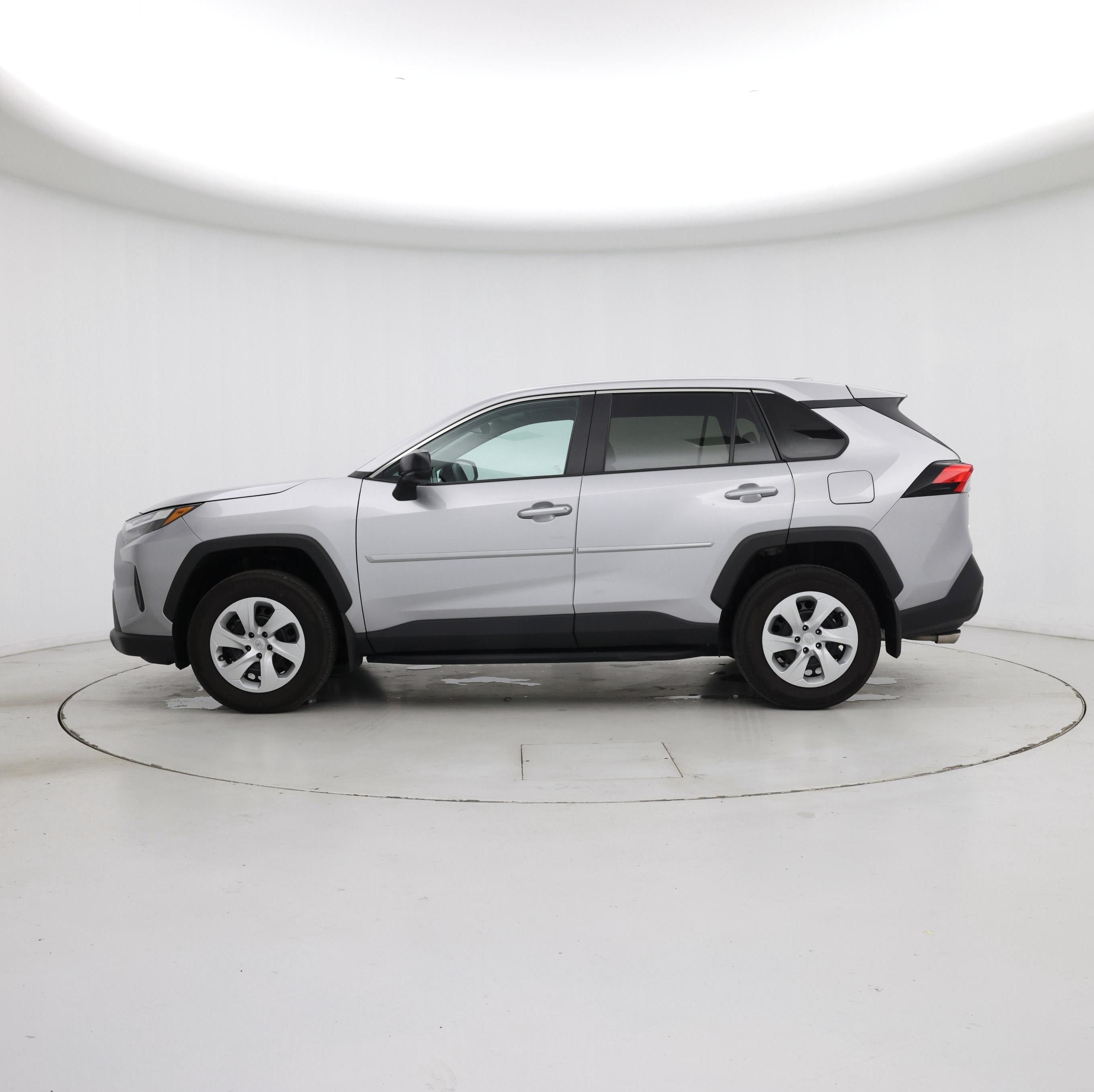 Thumbnail: 2024 Toyota RAV4 - 3