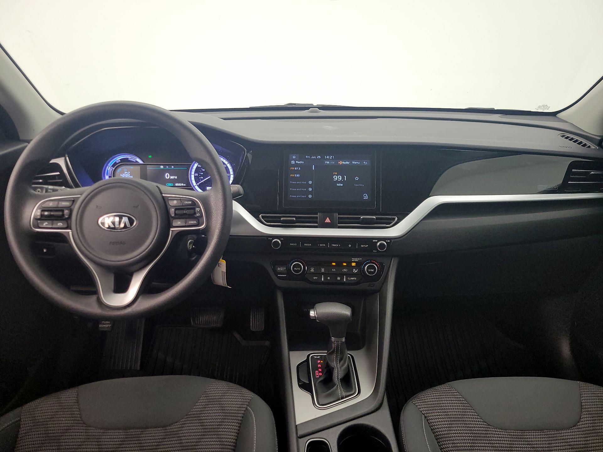 Thumbnail: 2020 Kia Niro - 9