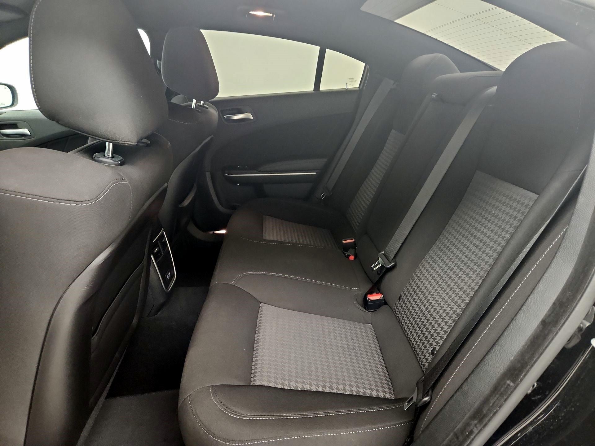 Thumbnail: 2021 Dodge Charger - 19