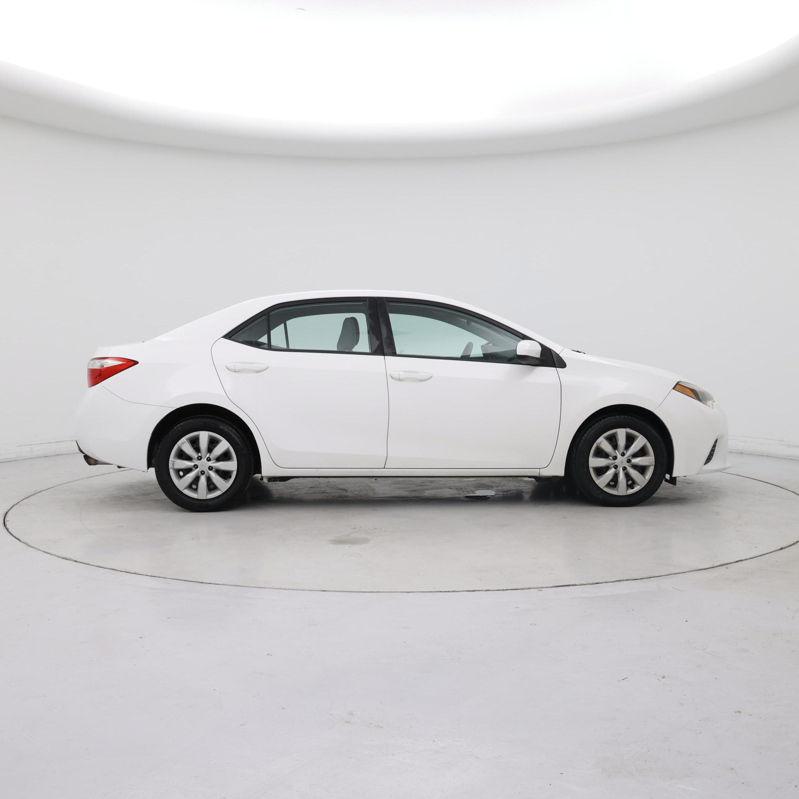 Thumbnail: 2015 Toyota Corolla - 7