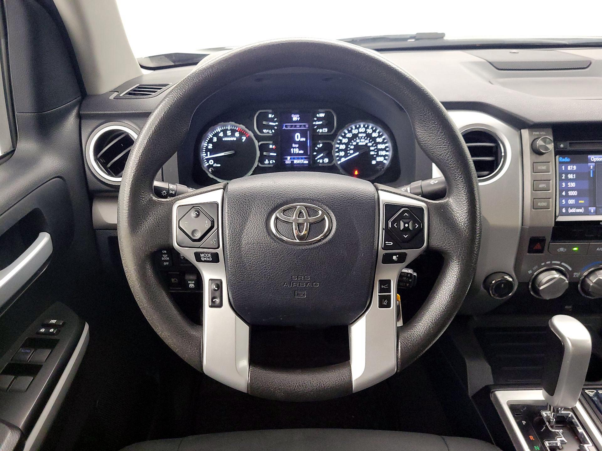 Thumbnail: 2019 Toyota Tundra - 10