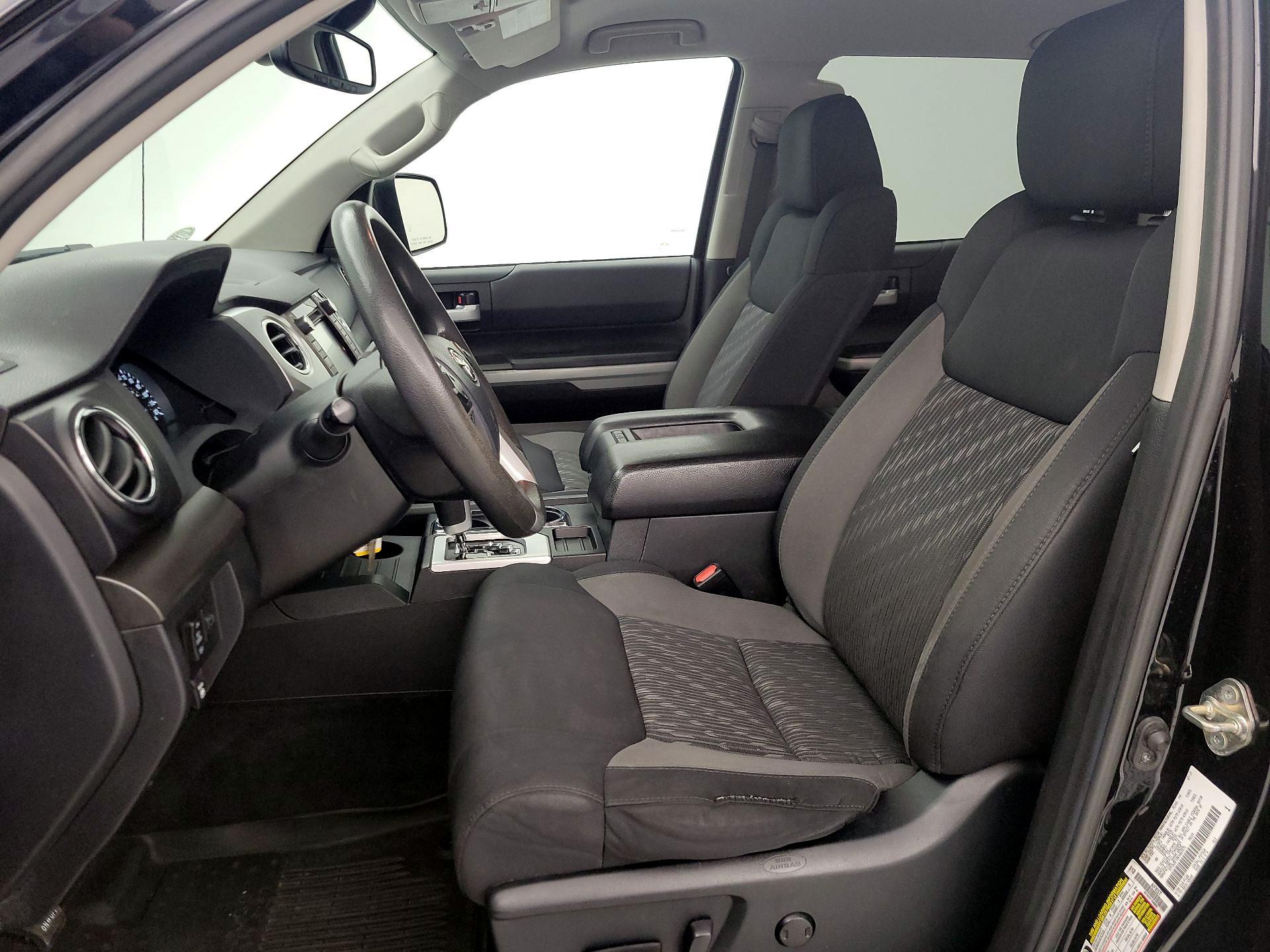Thumbnail: 2019 Toyota Tundra - 11